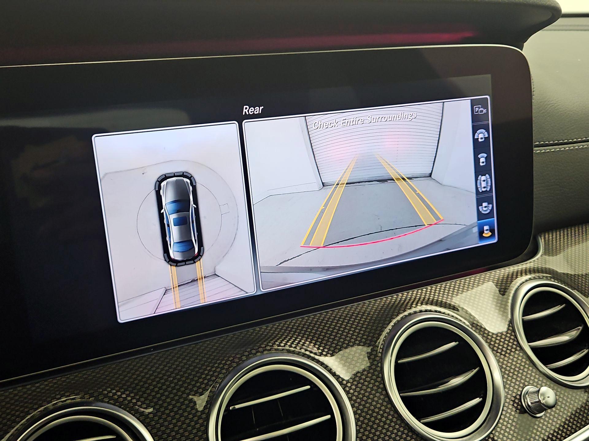 Thumbnail: 2018 Mercedes-Benz E-Class - 15