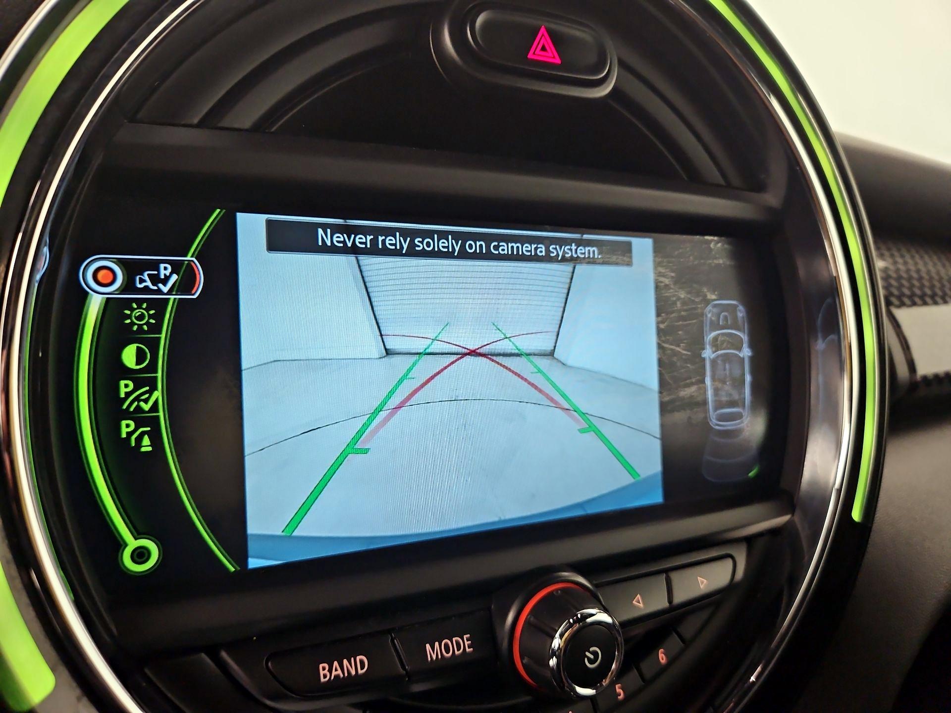 Thumbnail: 2016 MINI Cooper - 14