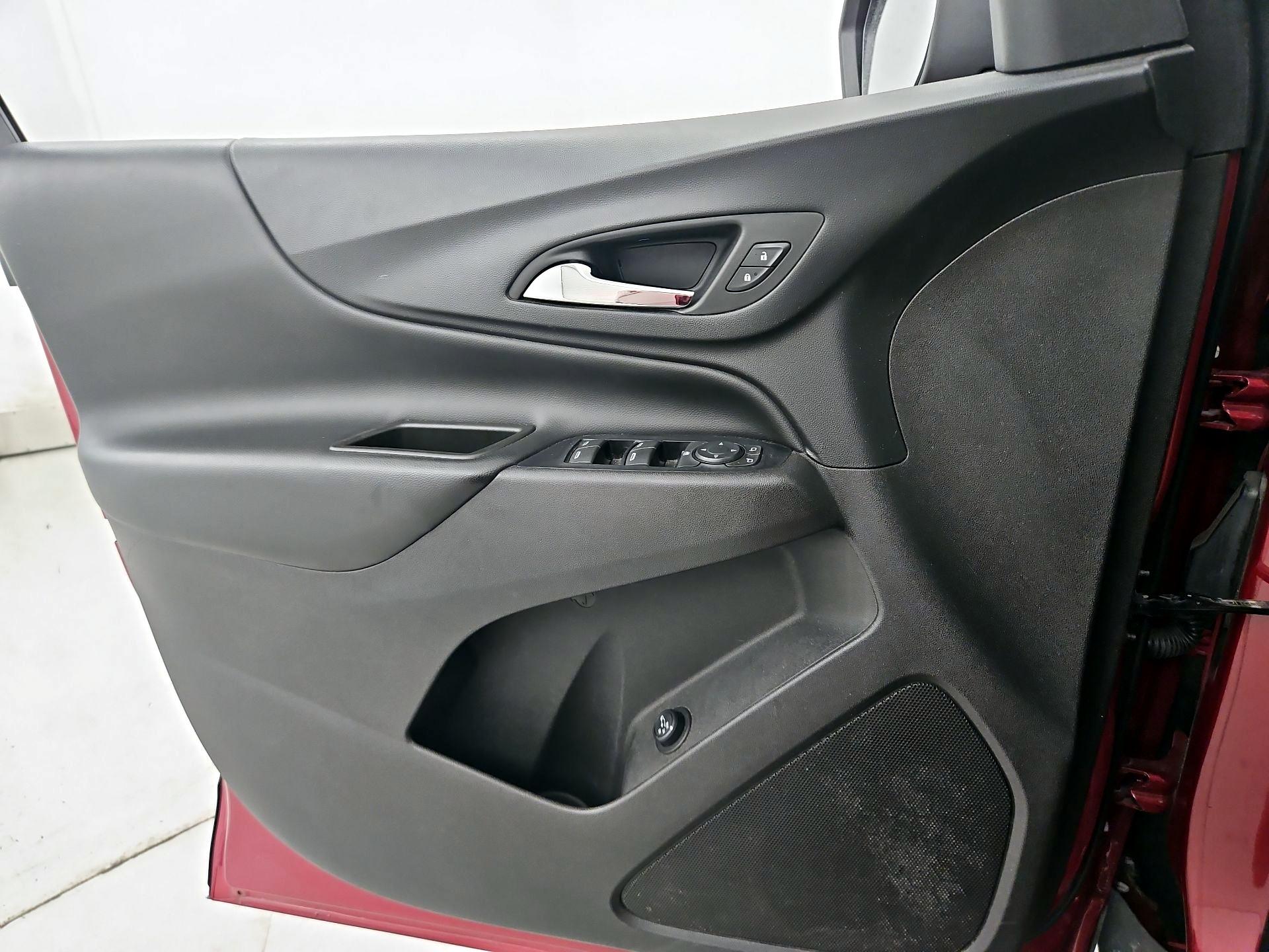 Thumbnail: 2019 Chevrolet Equinox - 12