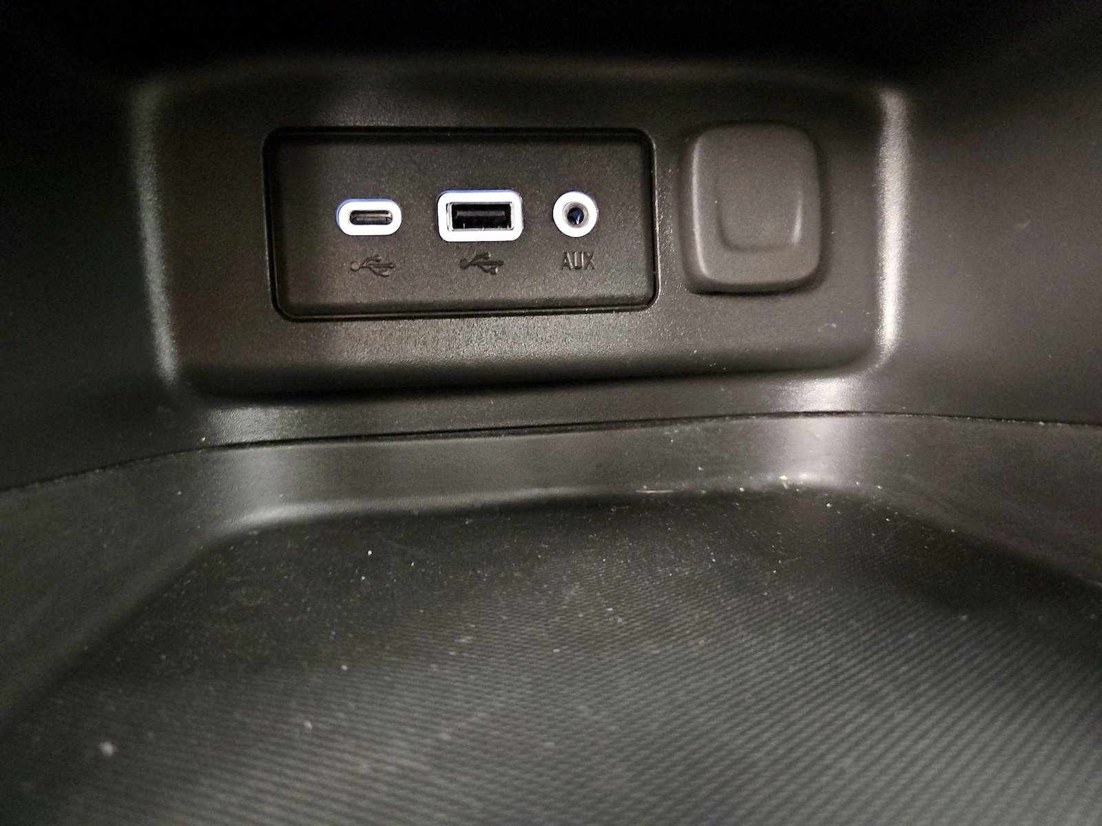 2022 Chevrolet Equinox LT - Photo 19