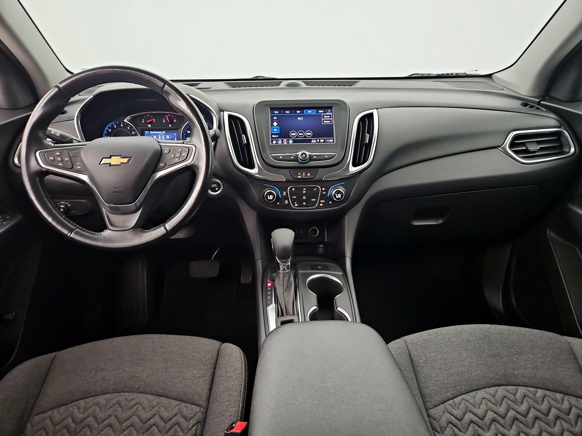 Thumbnail: 2022 Chevrolet Equinox - 9