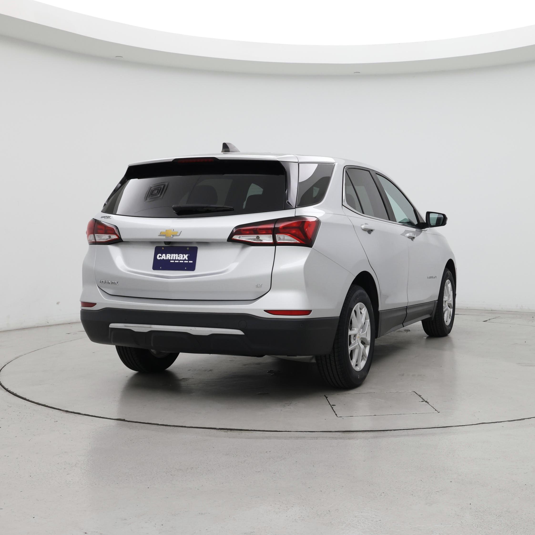 Thumbnail: 2022 Chevrolet Equinox - 8