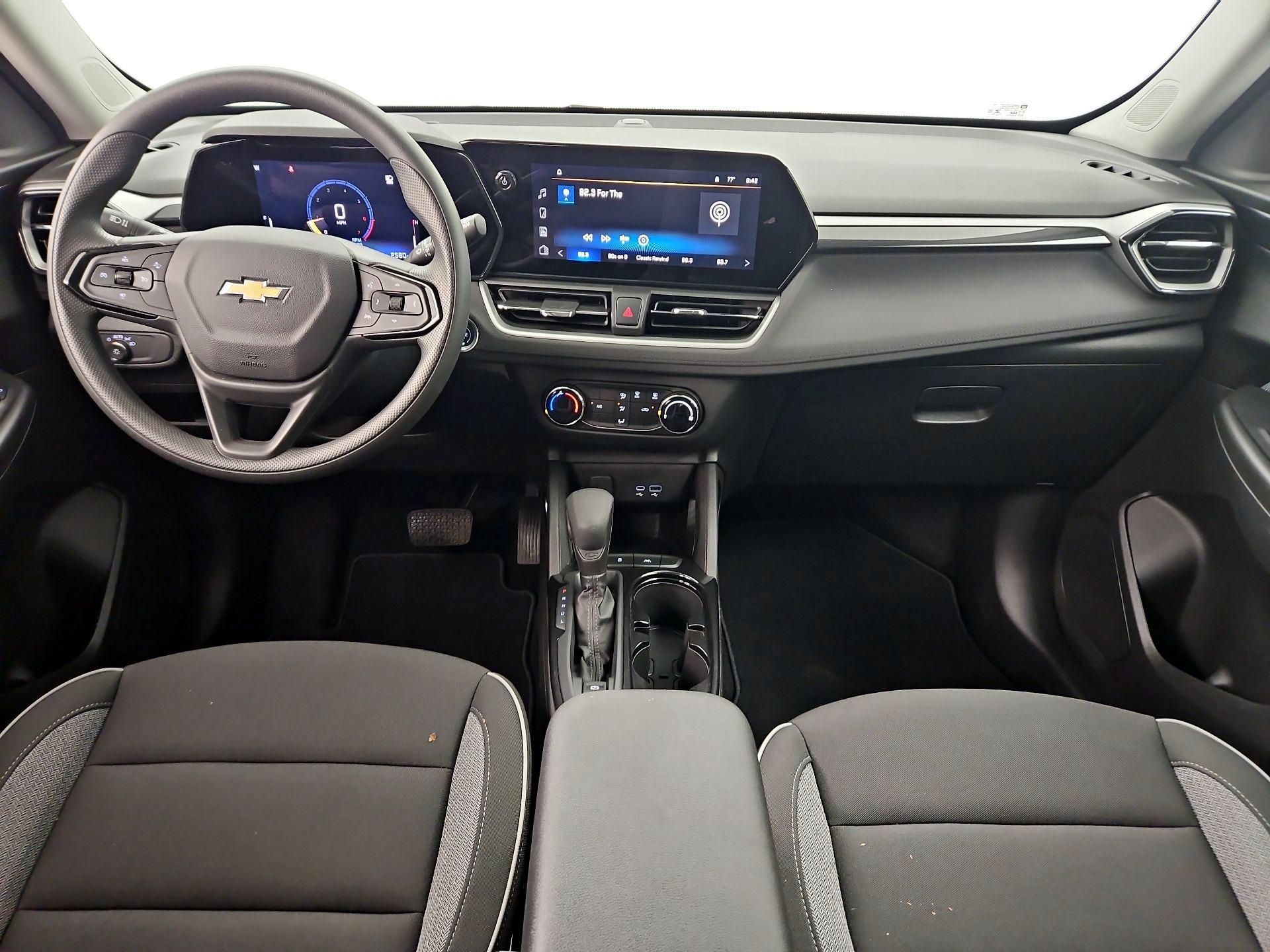 Thumbnail: 2025 Chevrolet TrailBlazer - 9