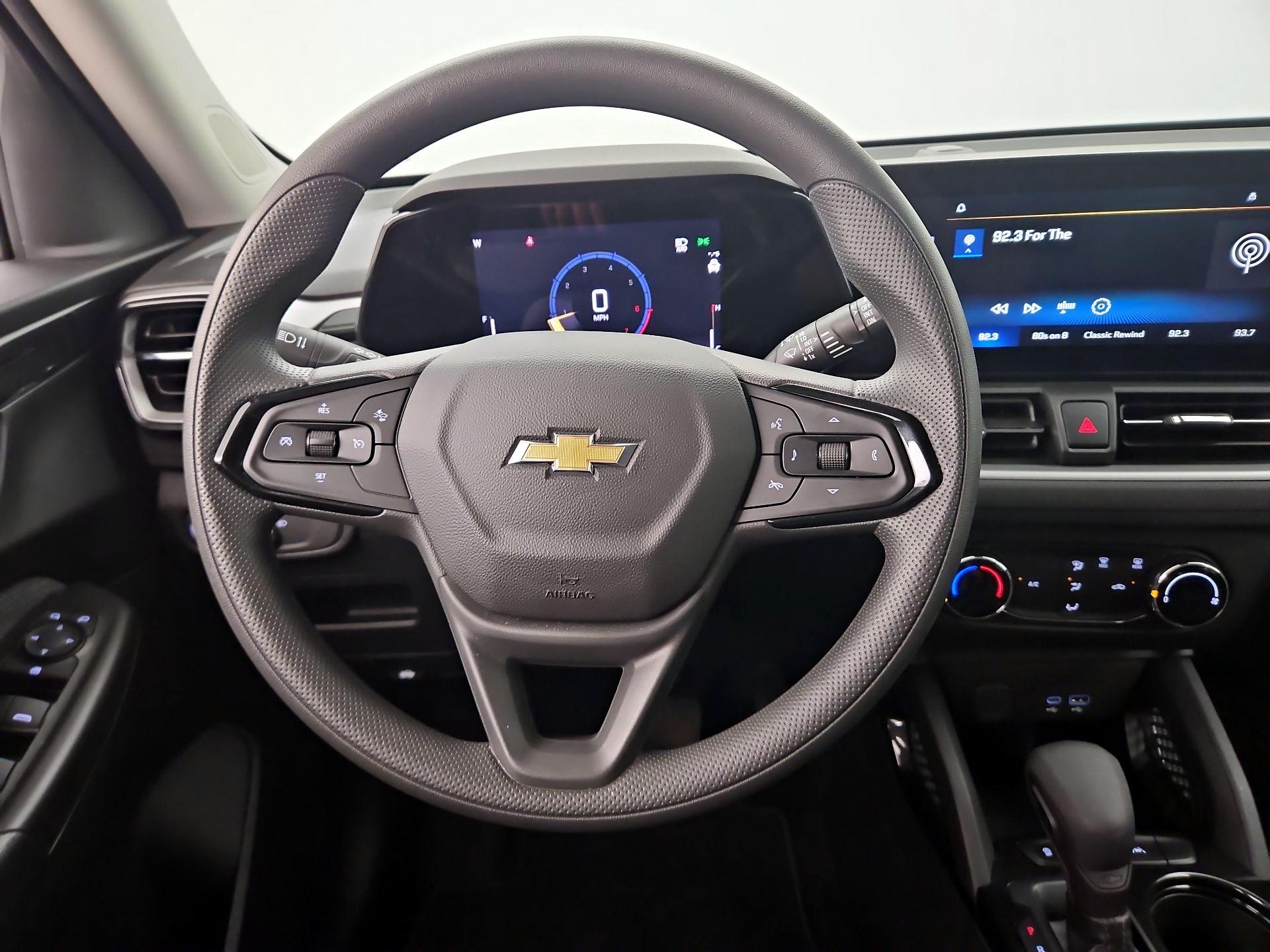 Thumbnail: 2025 Chevrolet TrailBlazer - 10