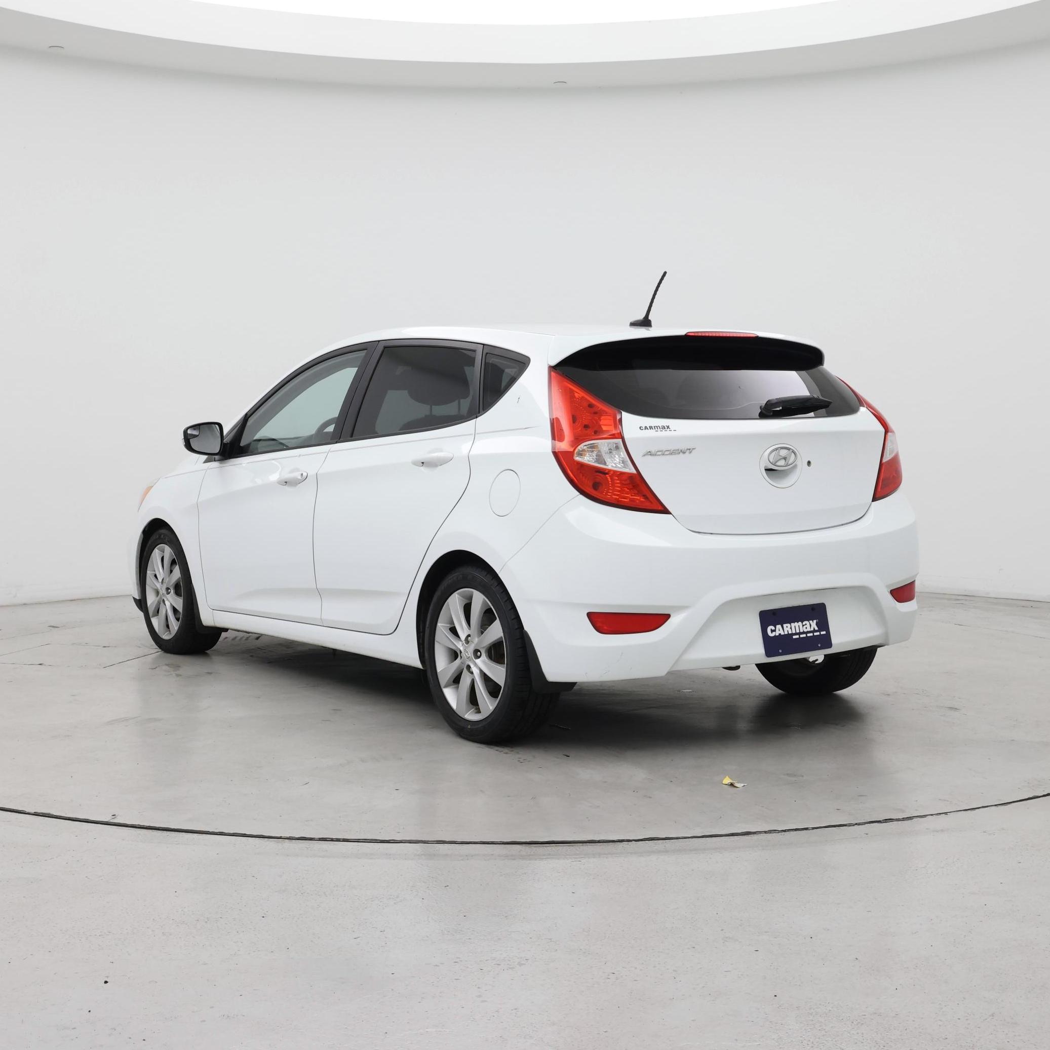Thumbnail: 2014 Hyundai Accent - 2