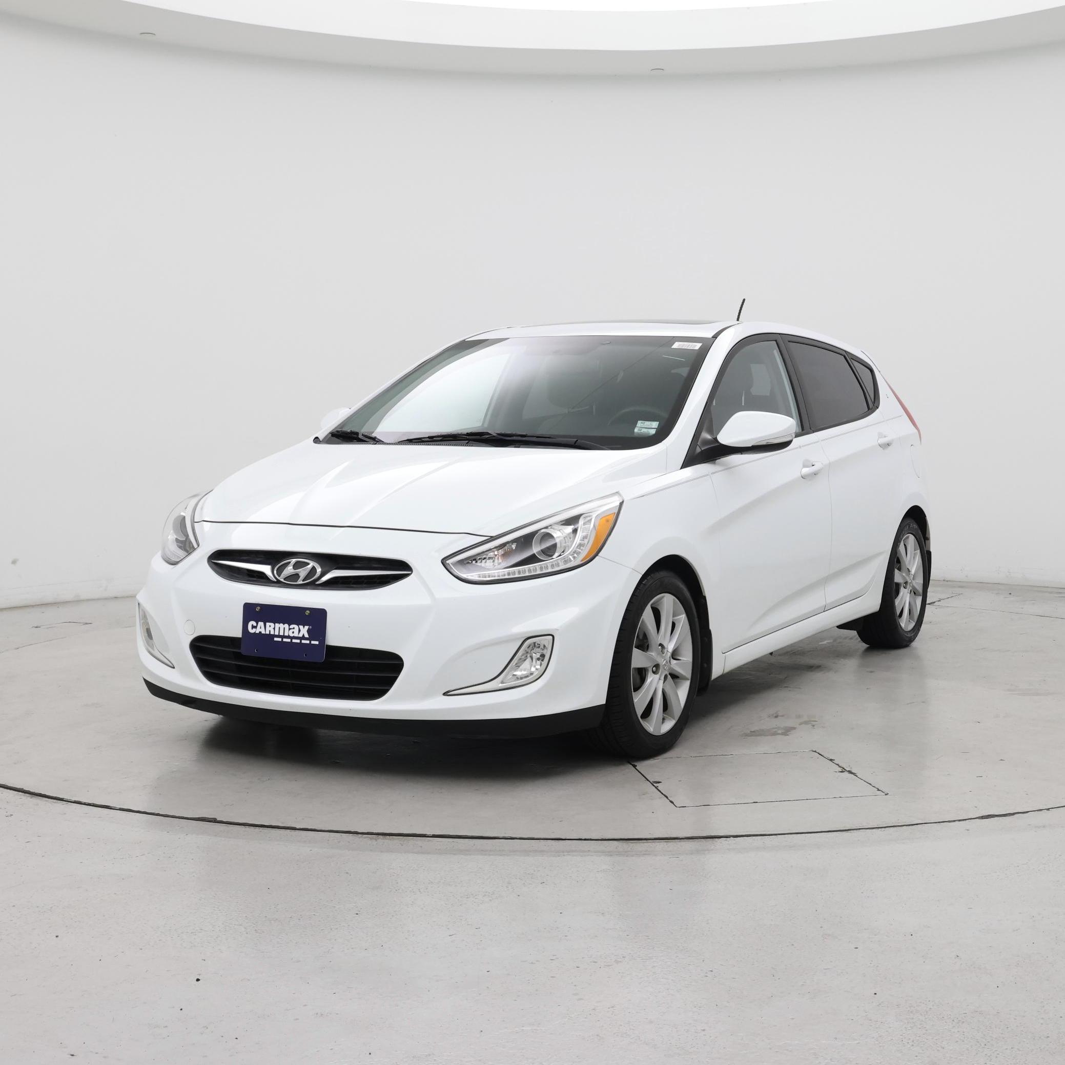 Thumbnail: 2014 Hyundai Accent - 4