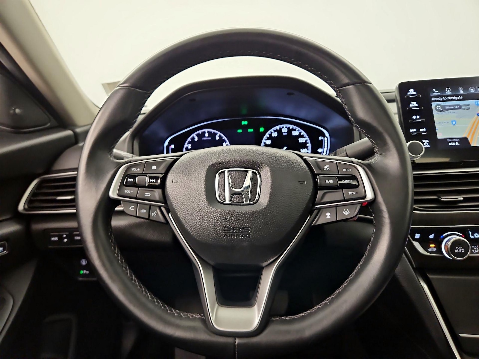 2019 Honda Accord Touring - Photo 11
