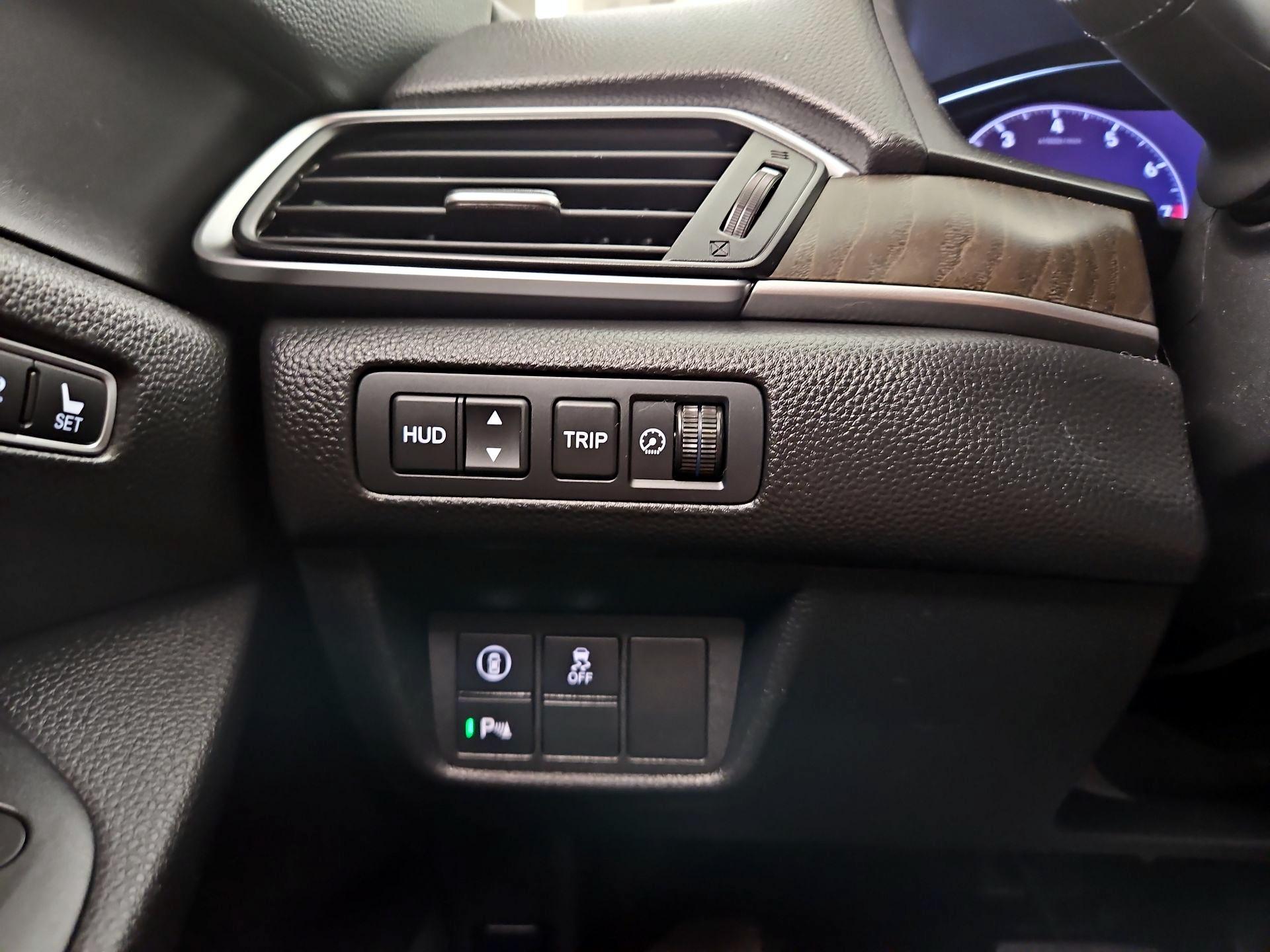 Thumbnail: 2019 Honda Accord - 13