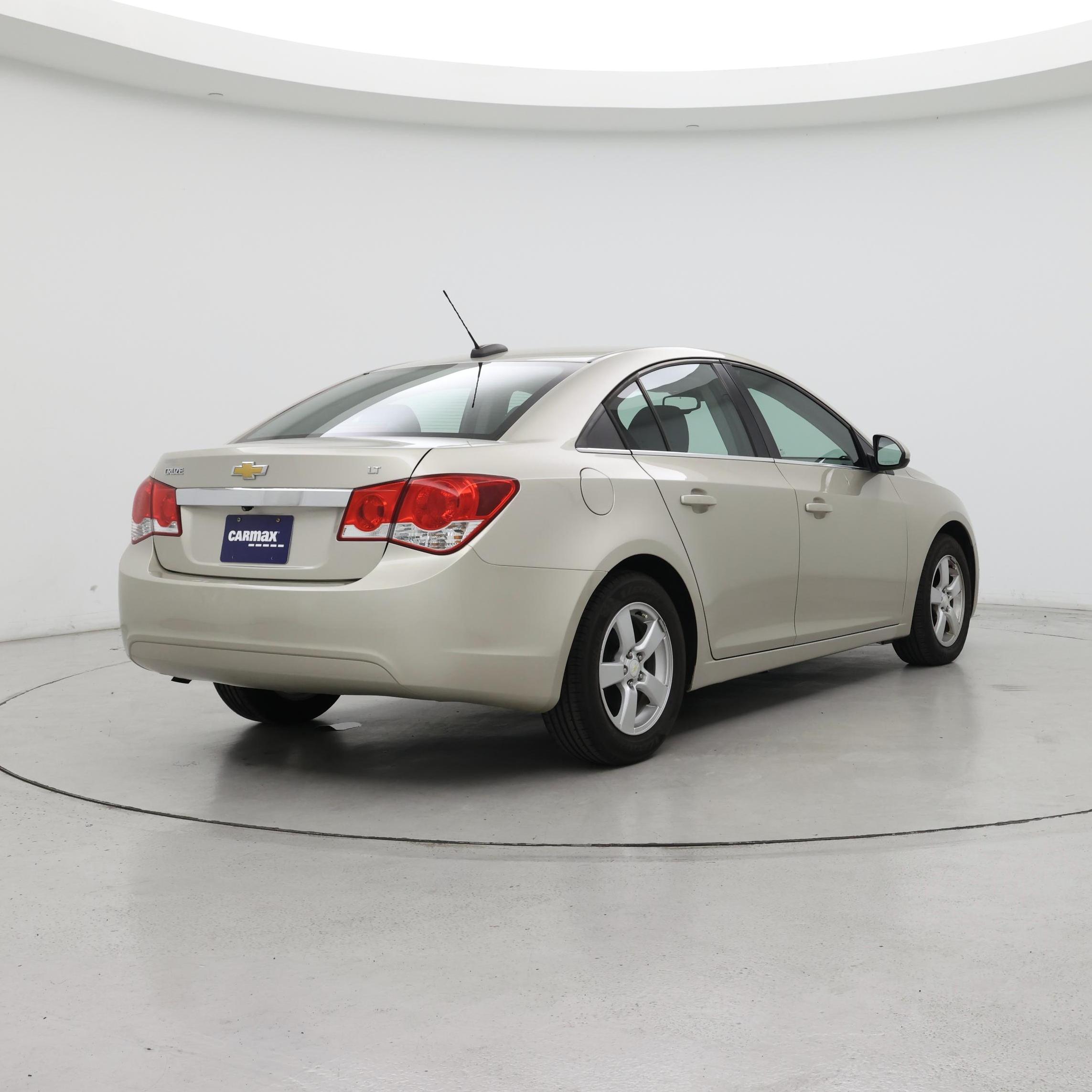 Thumbnail: 2016 Chevrolet Cruze - 8