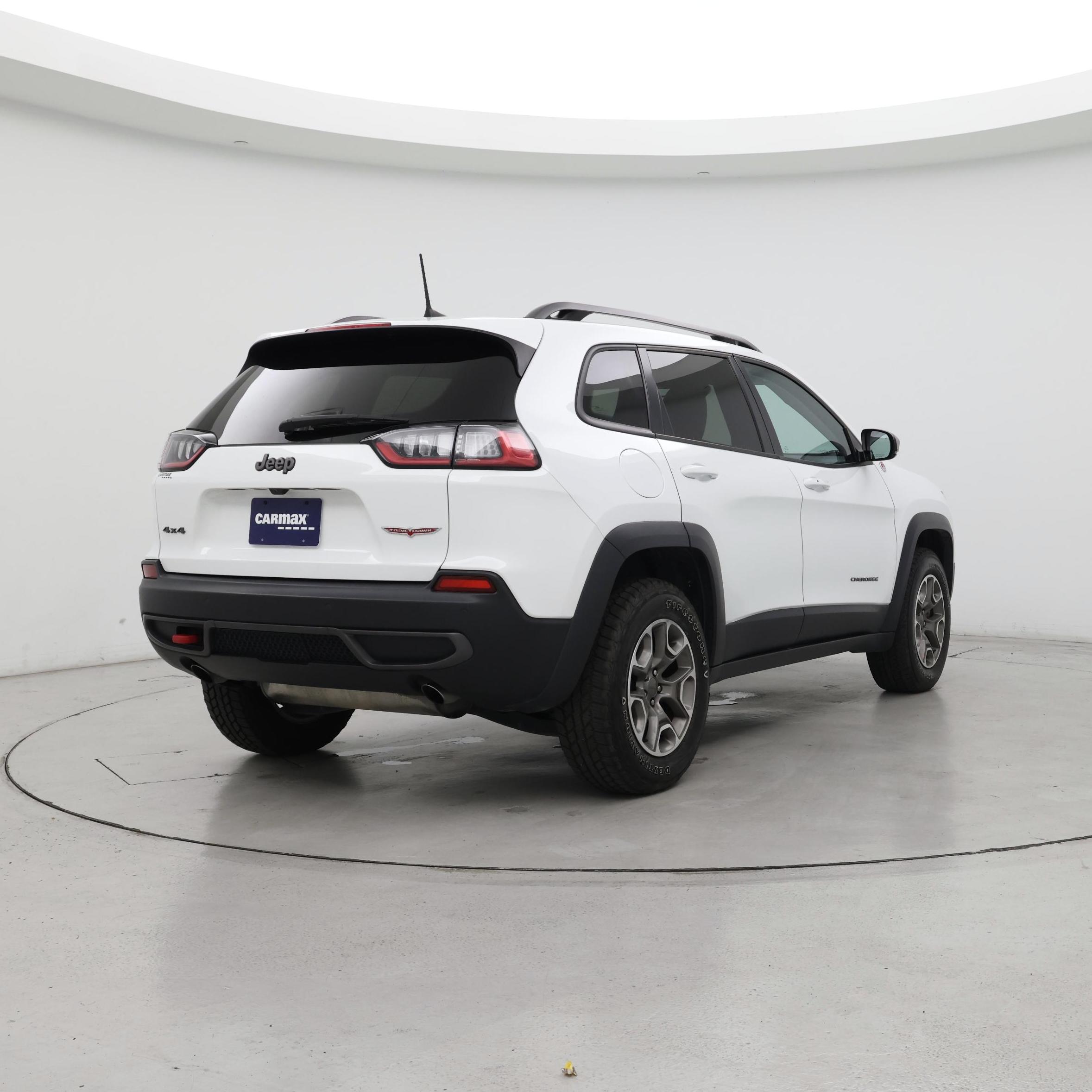Thumbnail: 2021 Jeep Cherokee - 8