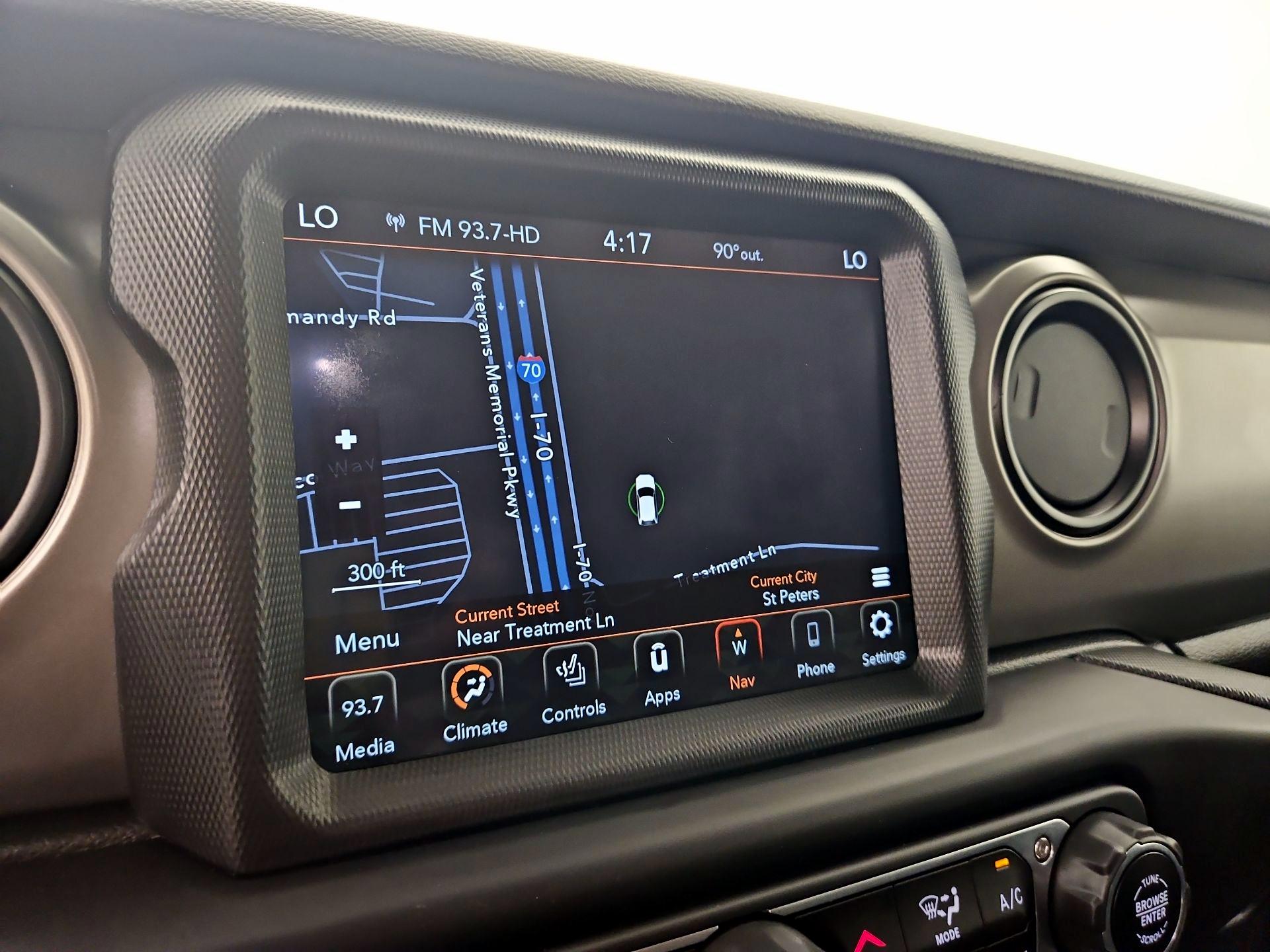 Thumbnail: 2021 Jeep Gladiator - 14