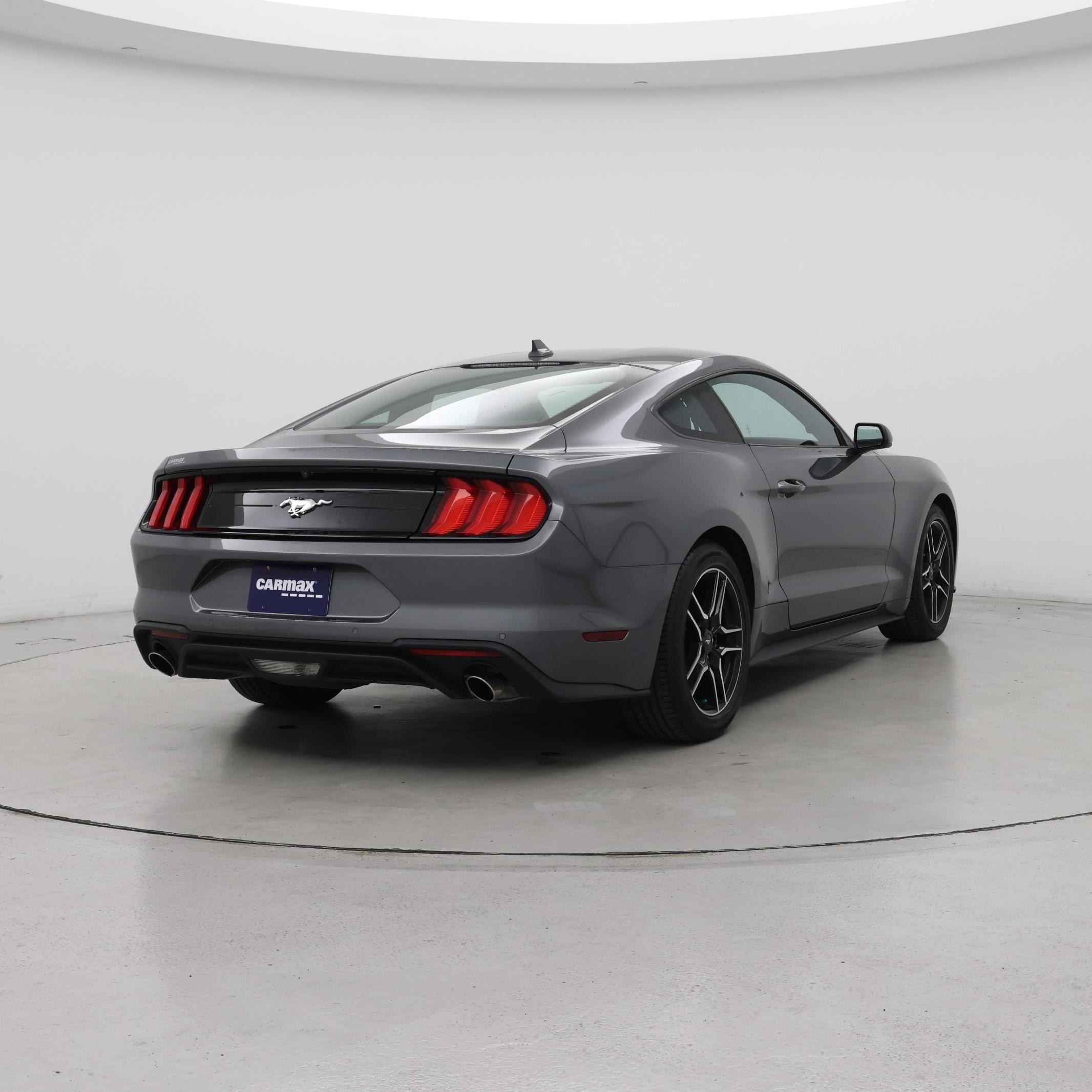 Thumbnail: 2022 Ford Mustang - 8