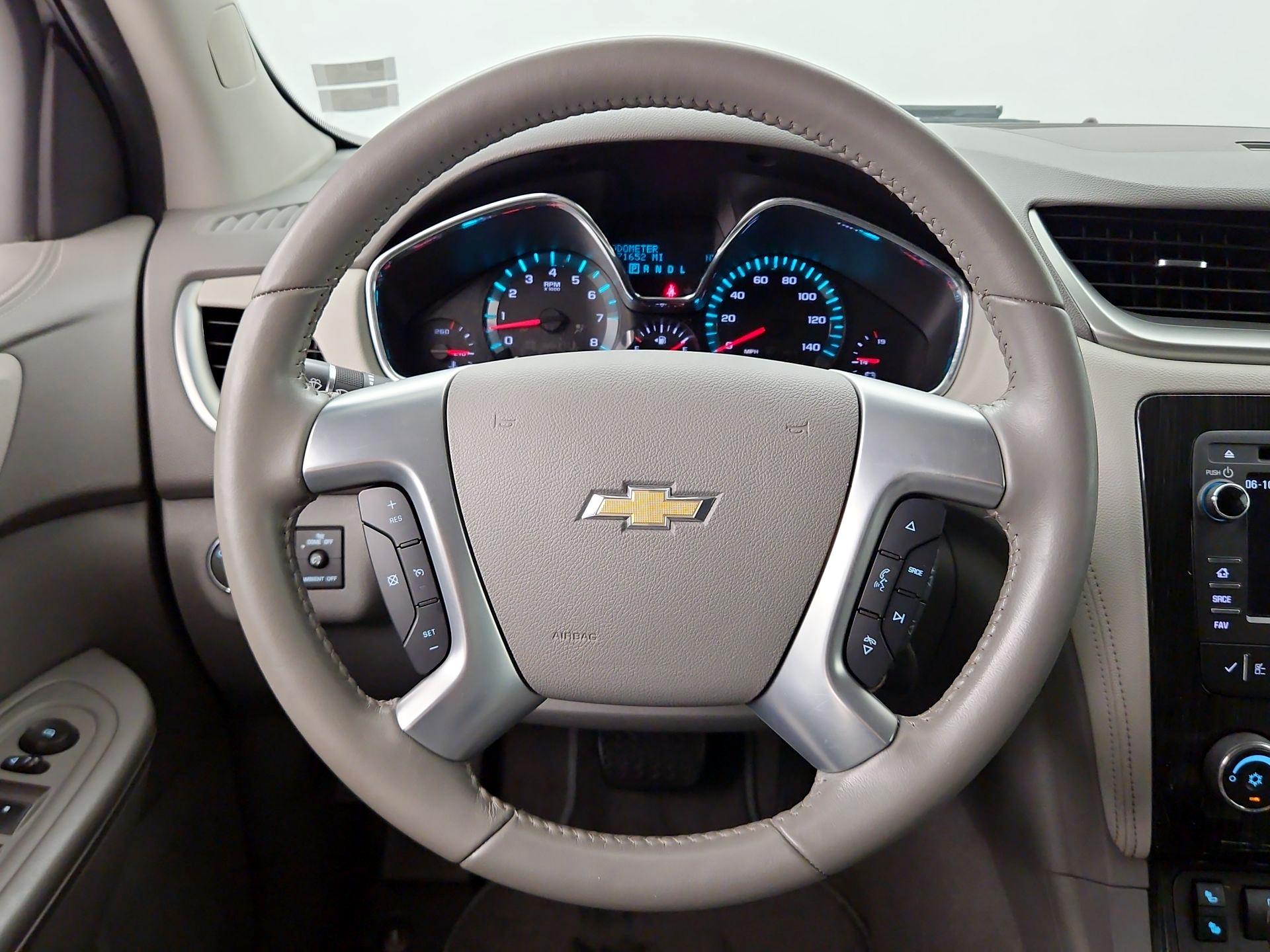 Thumbnail: 2017 Chevrolet Traverse - 10