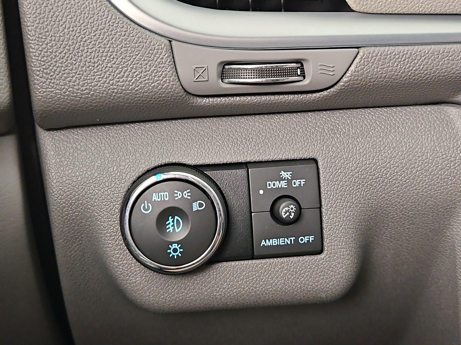Thumbnail: 2017 Chevrolet Traverse - 13