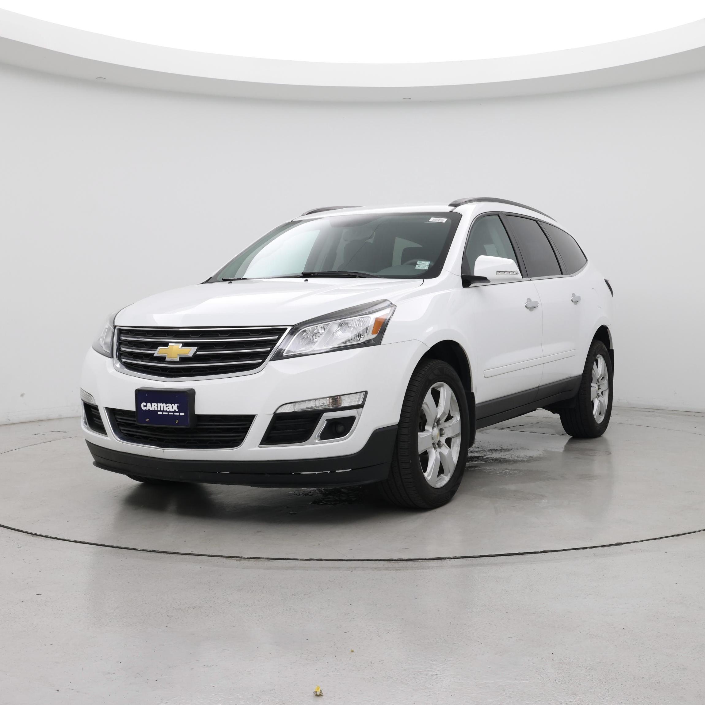 Thumbnail: 2017 Chevrolet Traverse - 4