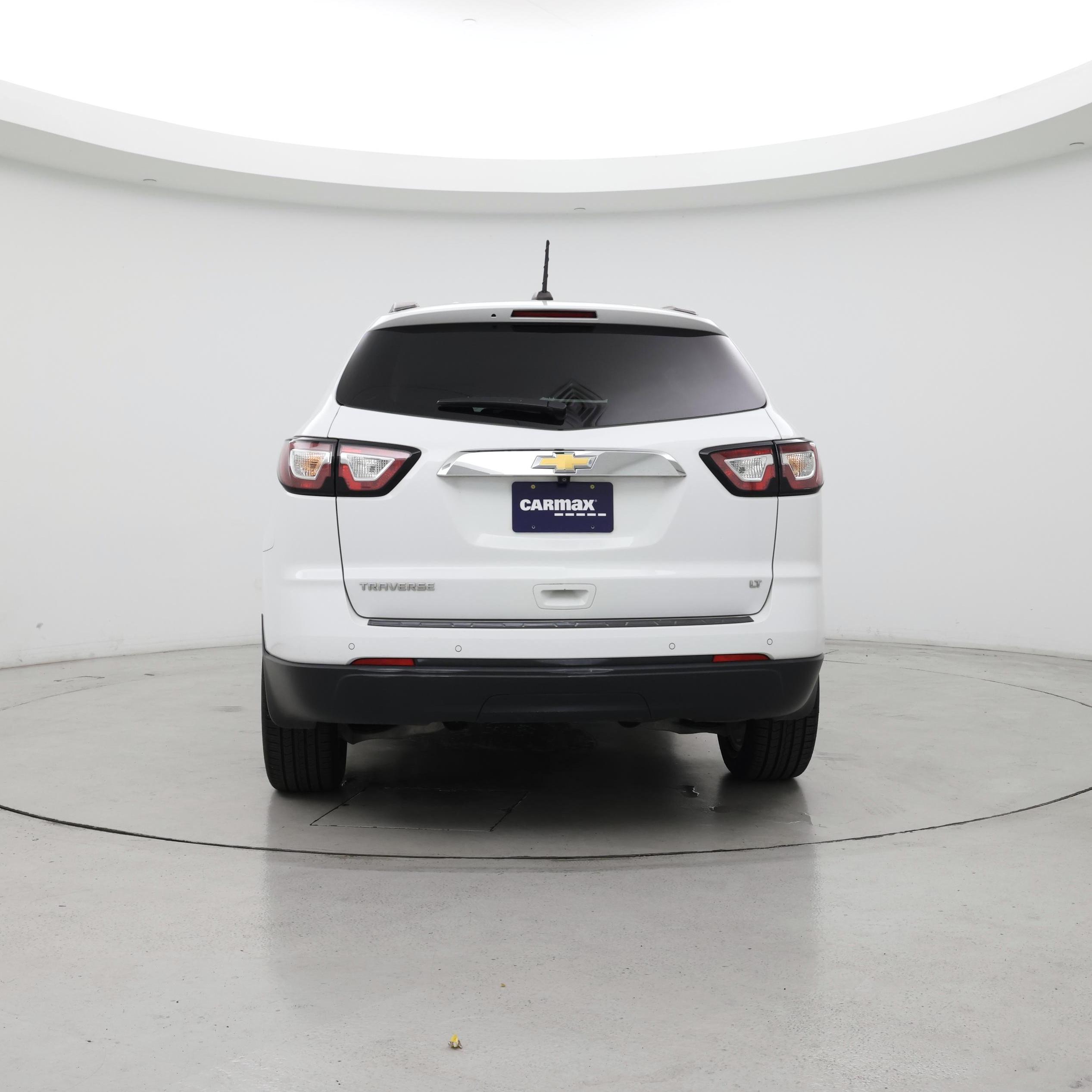 Thumbnail: 2017 Chevrolet Traverse - 6
