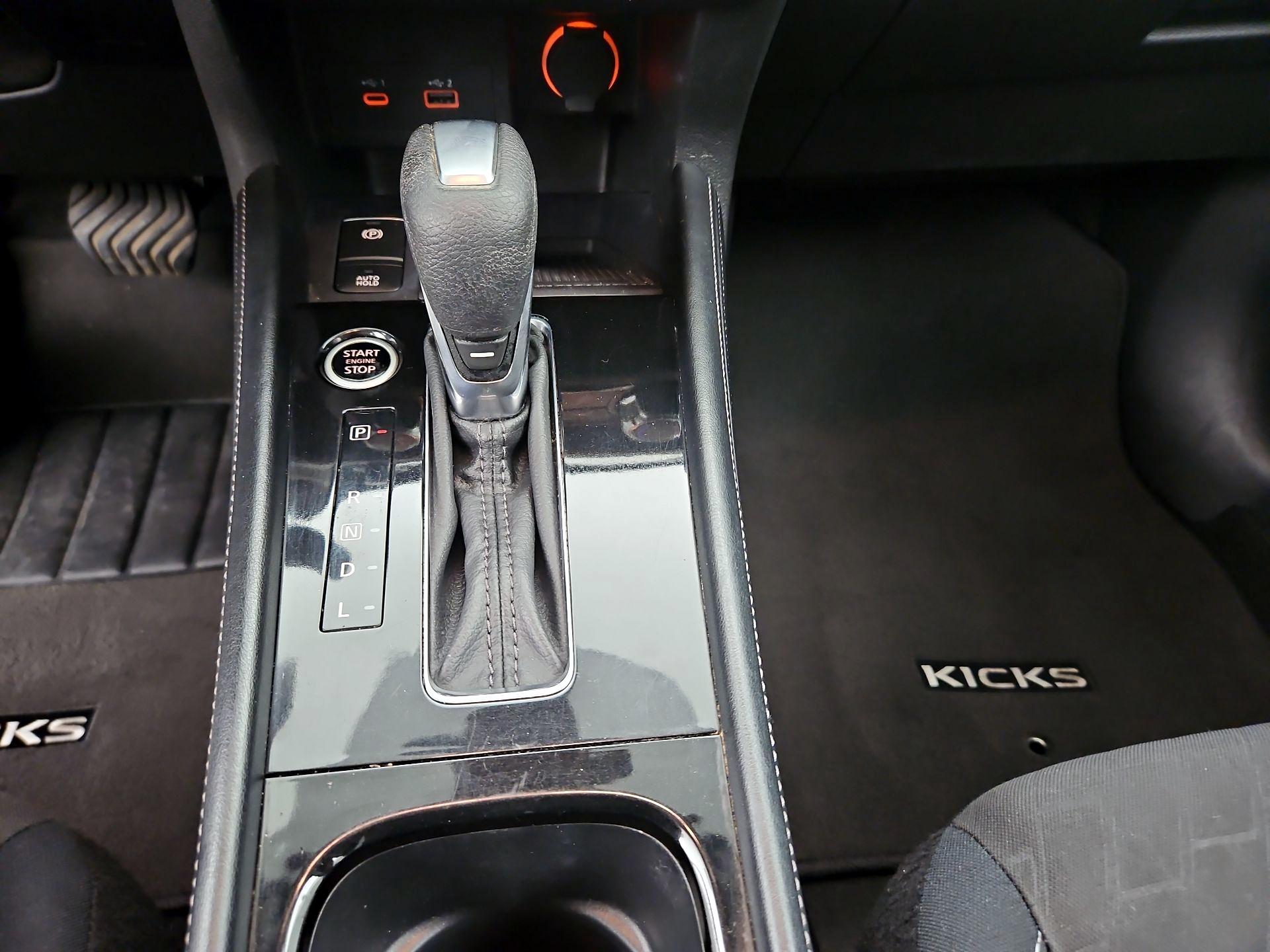 Thumbnail: 2024 Nissan Kicks - 16