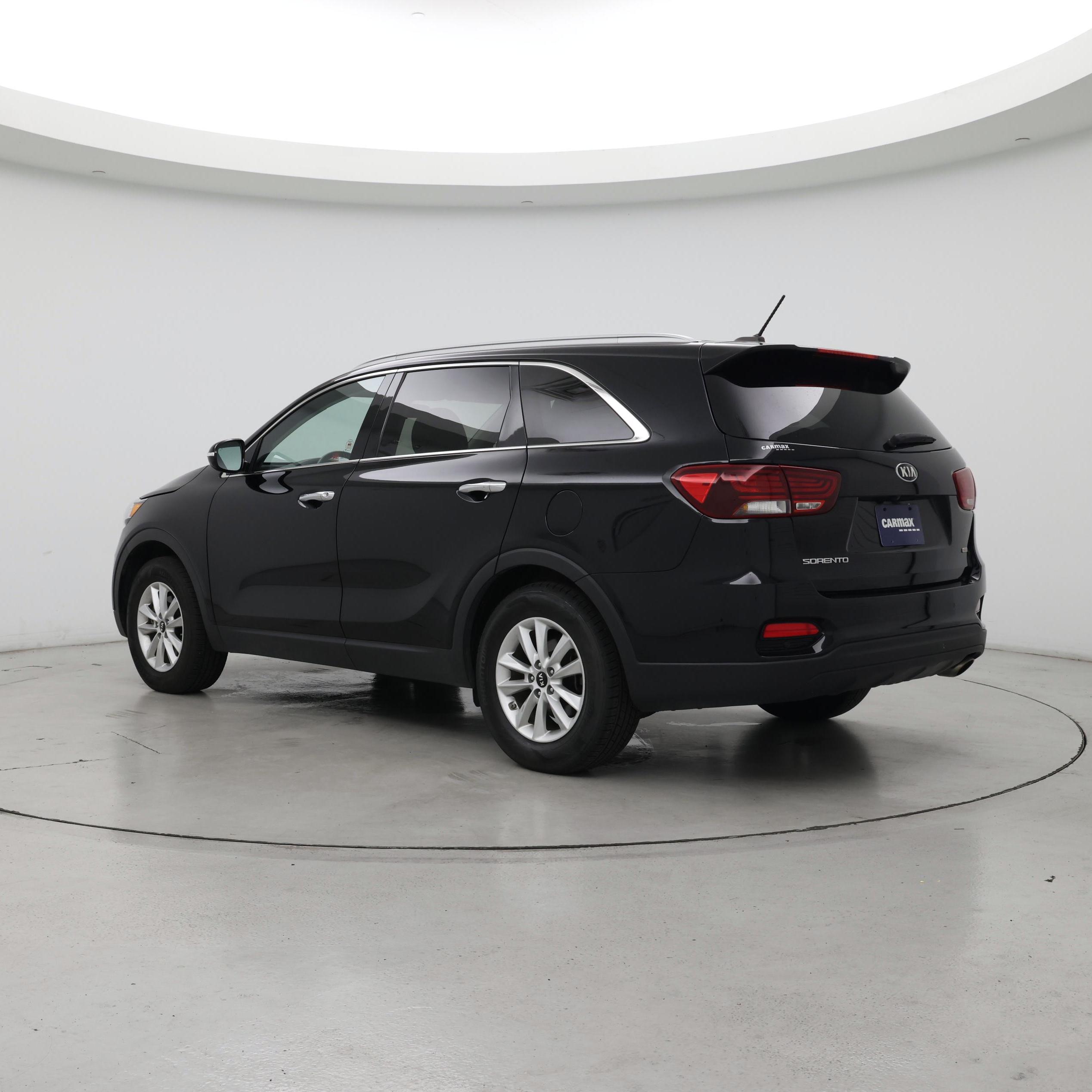 Thumbnail: 2020 Kia Sorento - 2