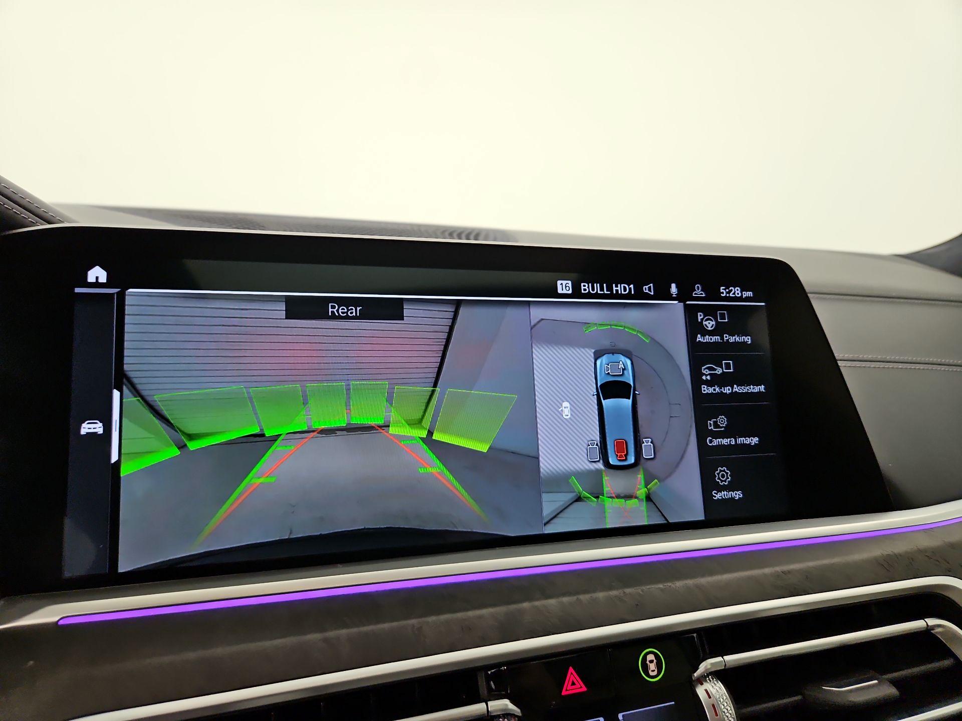 Thumbnail: 2022 BMW X7 - 15
