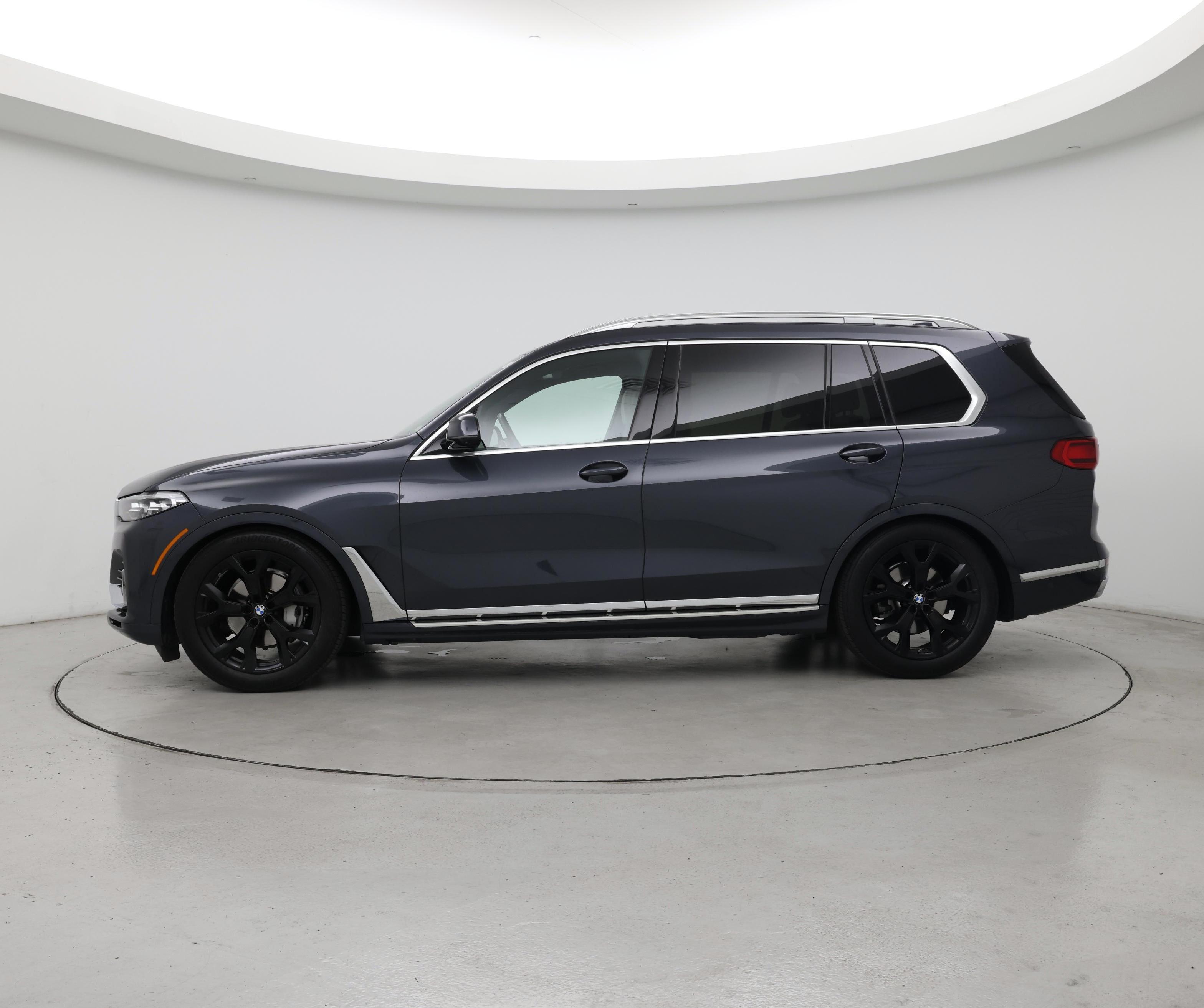 Thumbnail: 2022 BMW X7 - 3