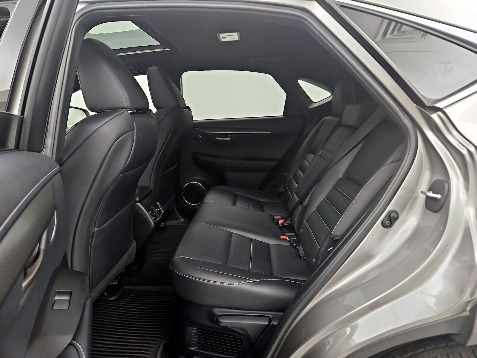 2016 Lexus NX F Sport - Photo 22