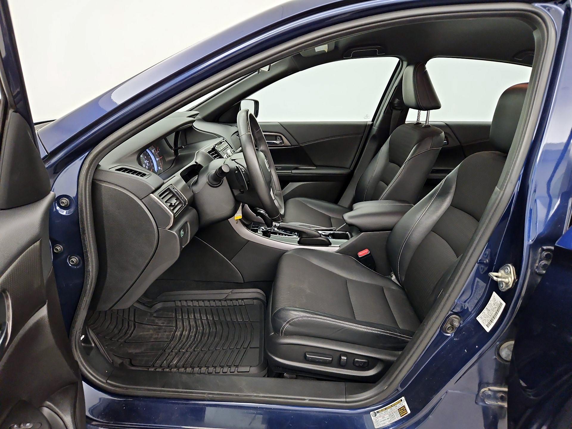 Thumbnail: 2016 Honda Accord - 11