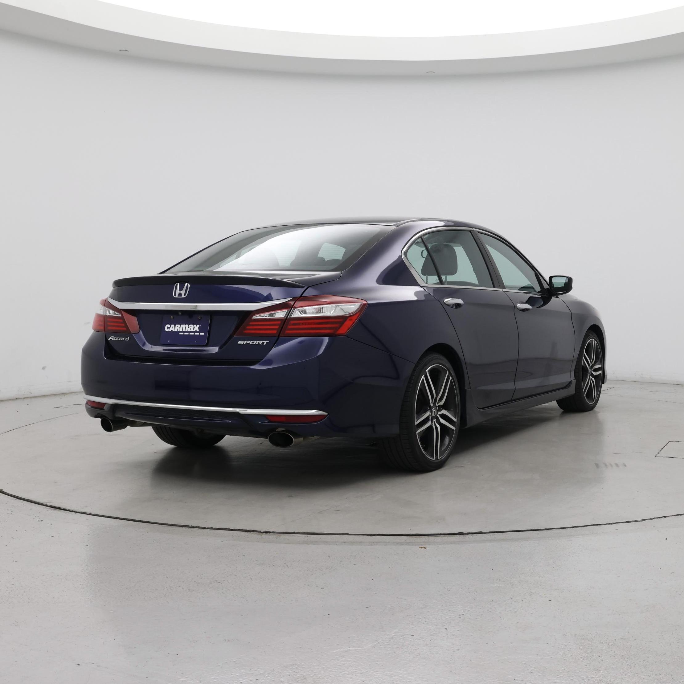 Thumbnail: 2016 Honda Accord - 8