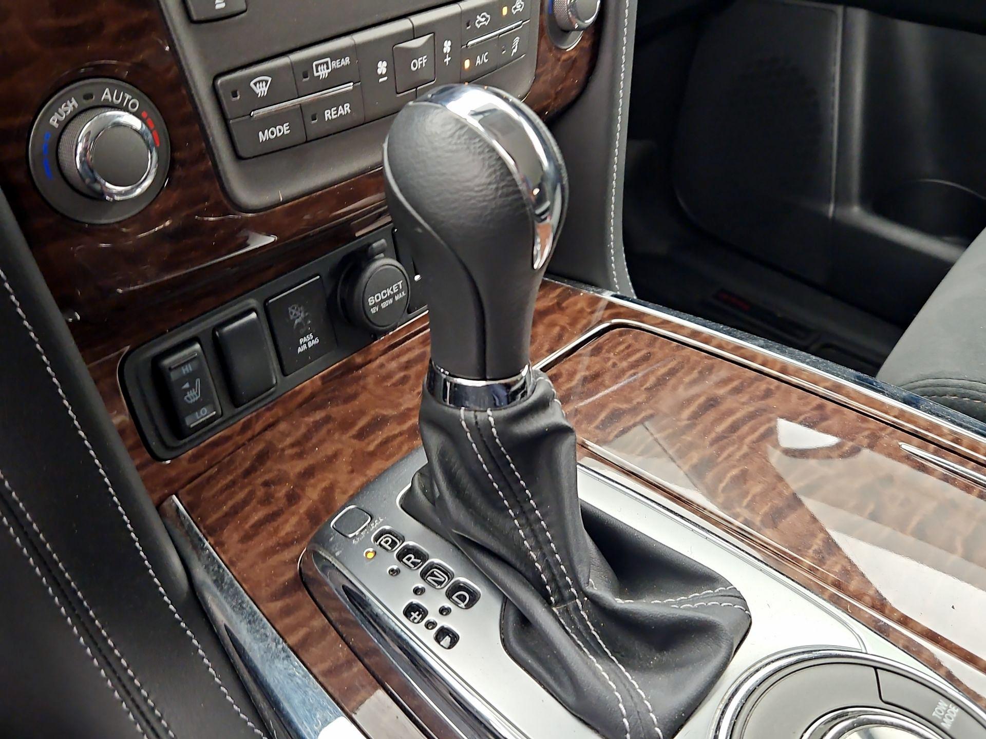 Thumbnail: 2020 Nissan Armada - 18