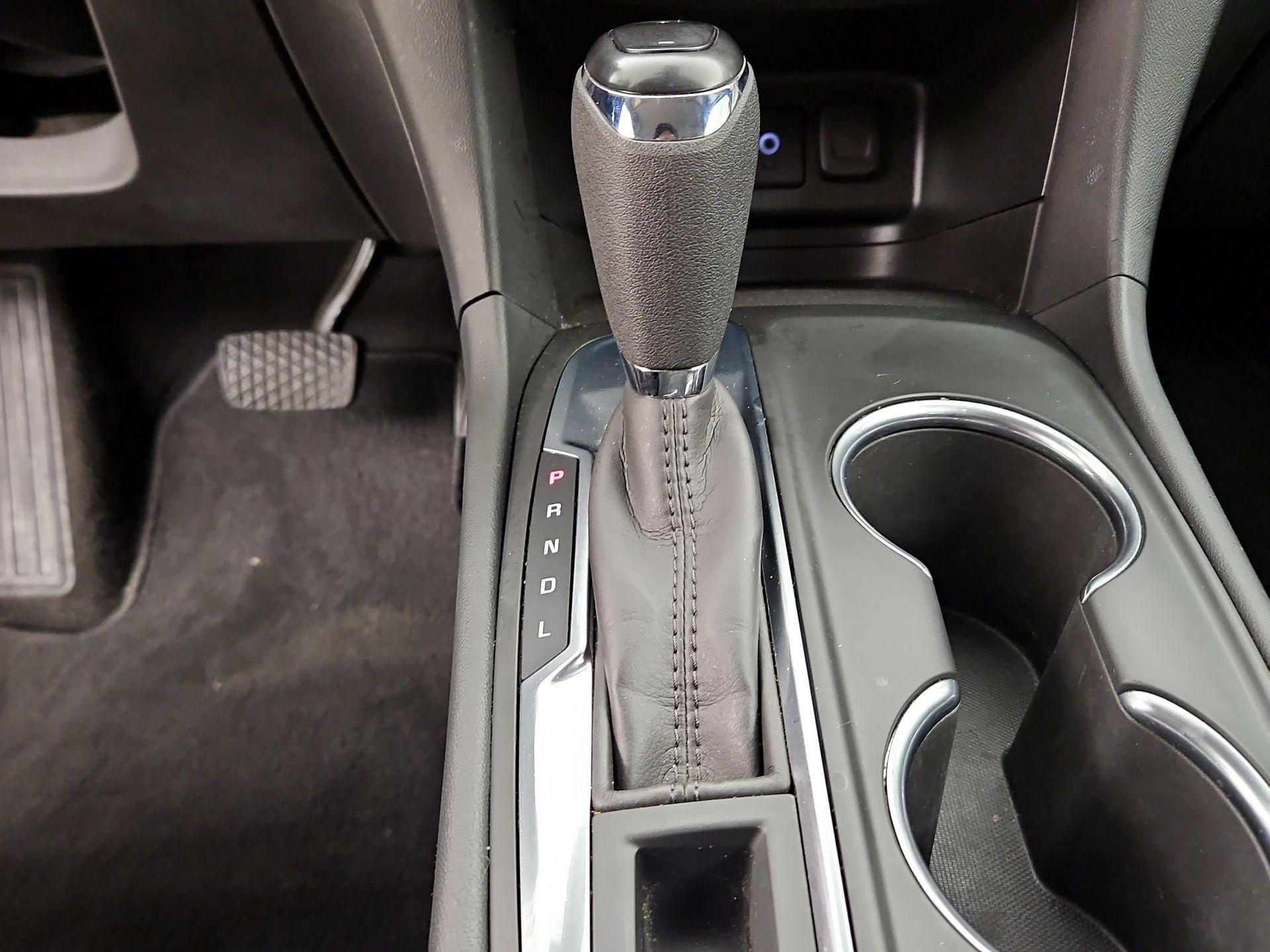 Thumbnail: 2021 Chevrolet Equinox - 17