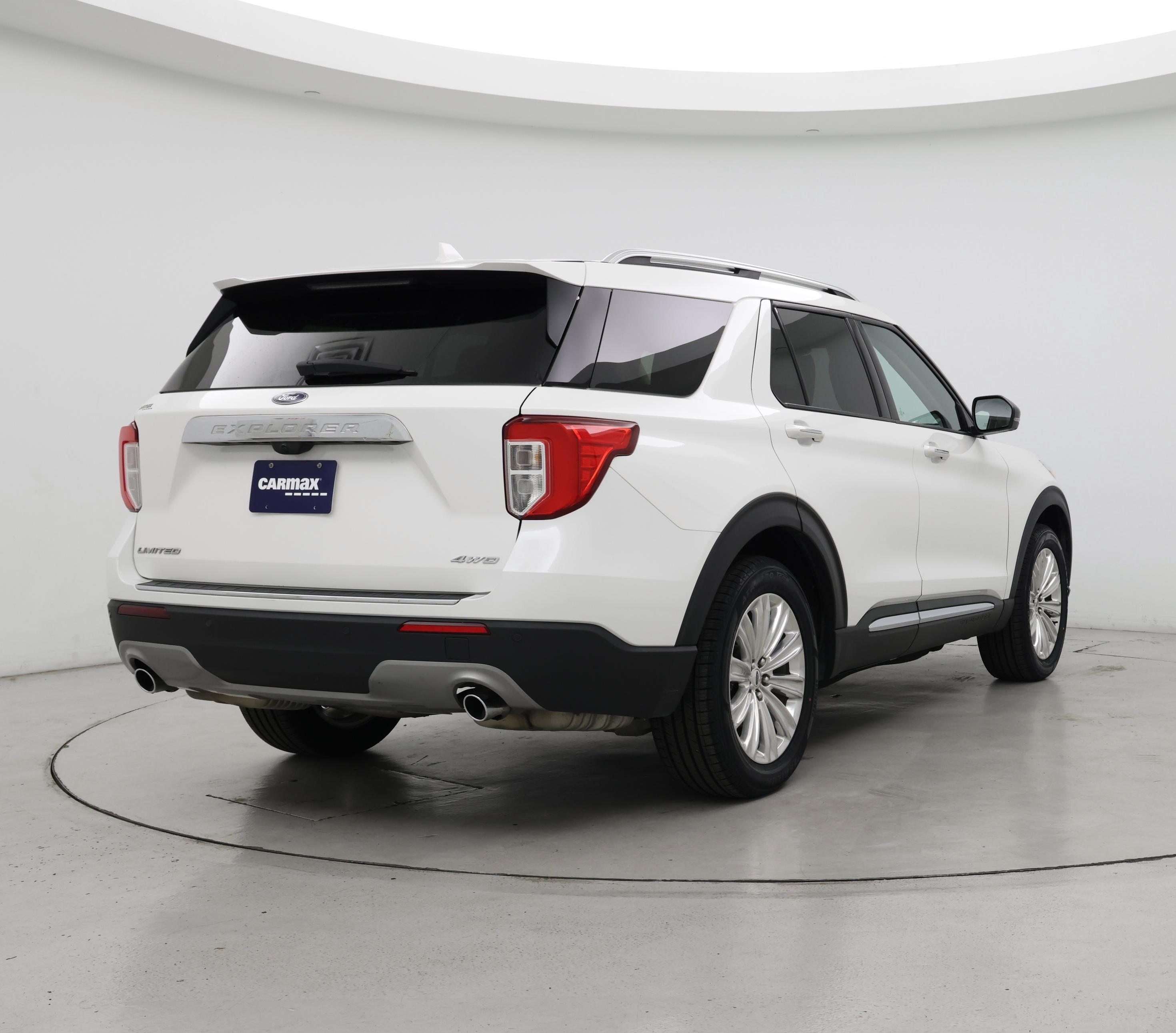Thumbnail: 2021 Ford Explorer - 8