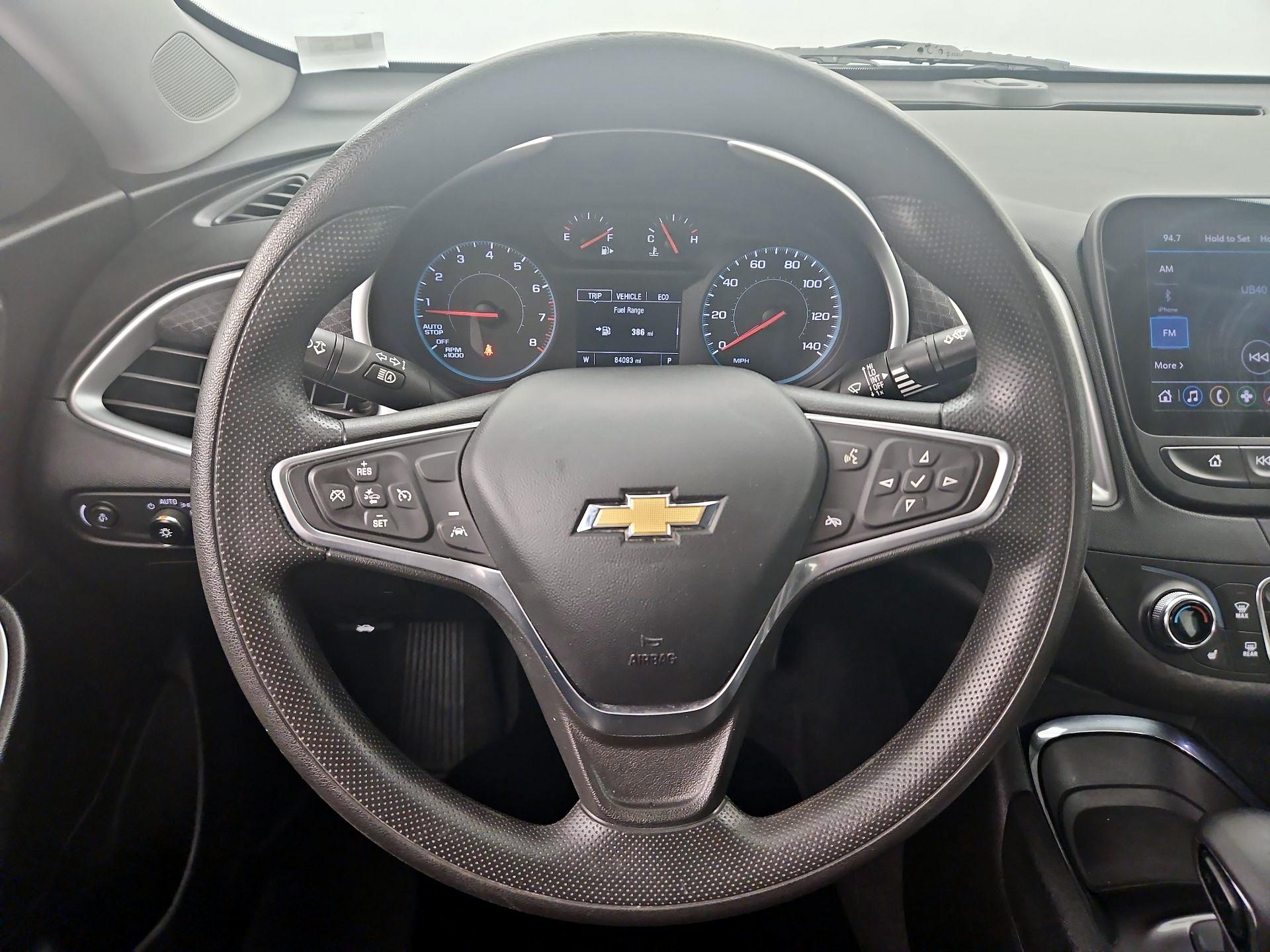 Thumbnail: 2023 Chevrolet Malibu - 10