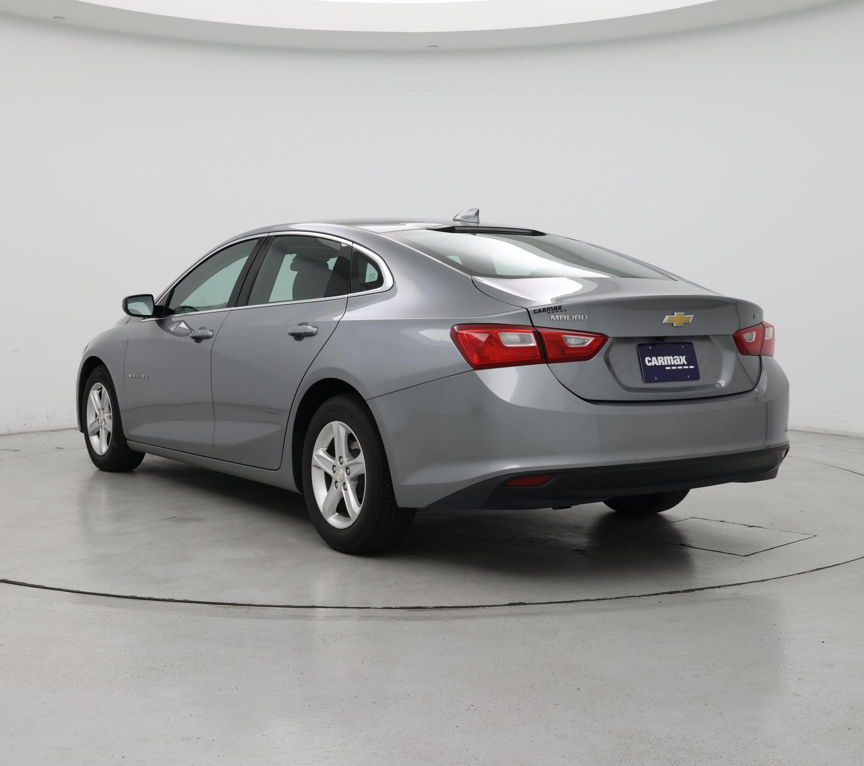 Thumbnail: 2023 Chevrolet Malibu - 2