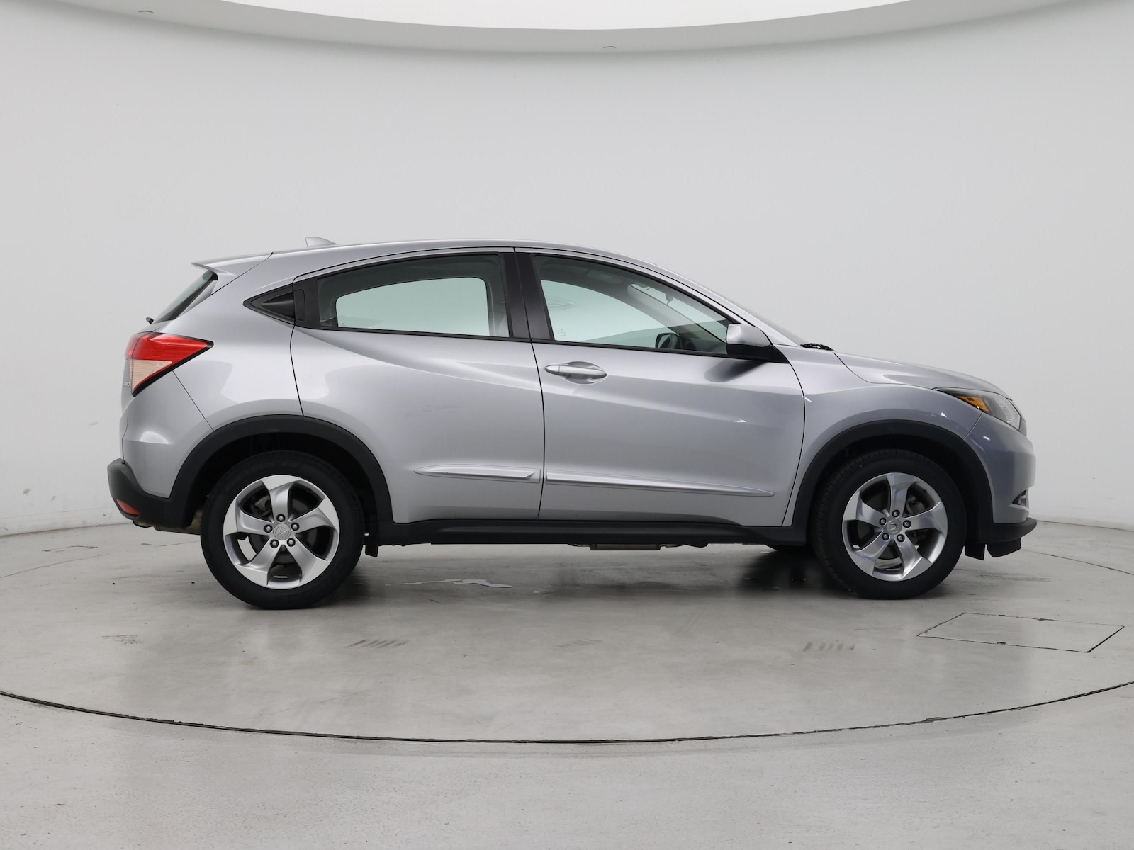 2017 Honda HR-V LX - Photo 8
