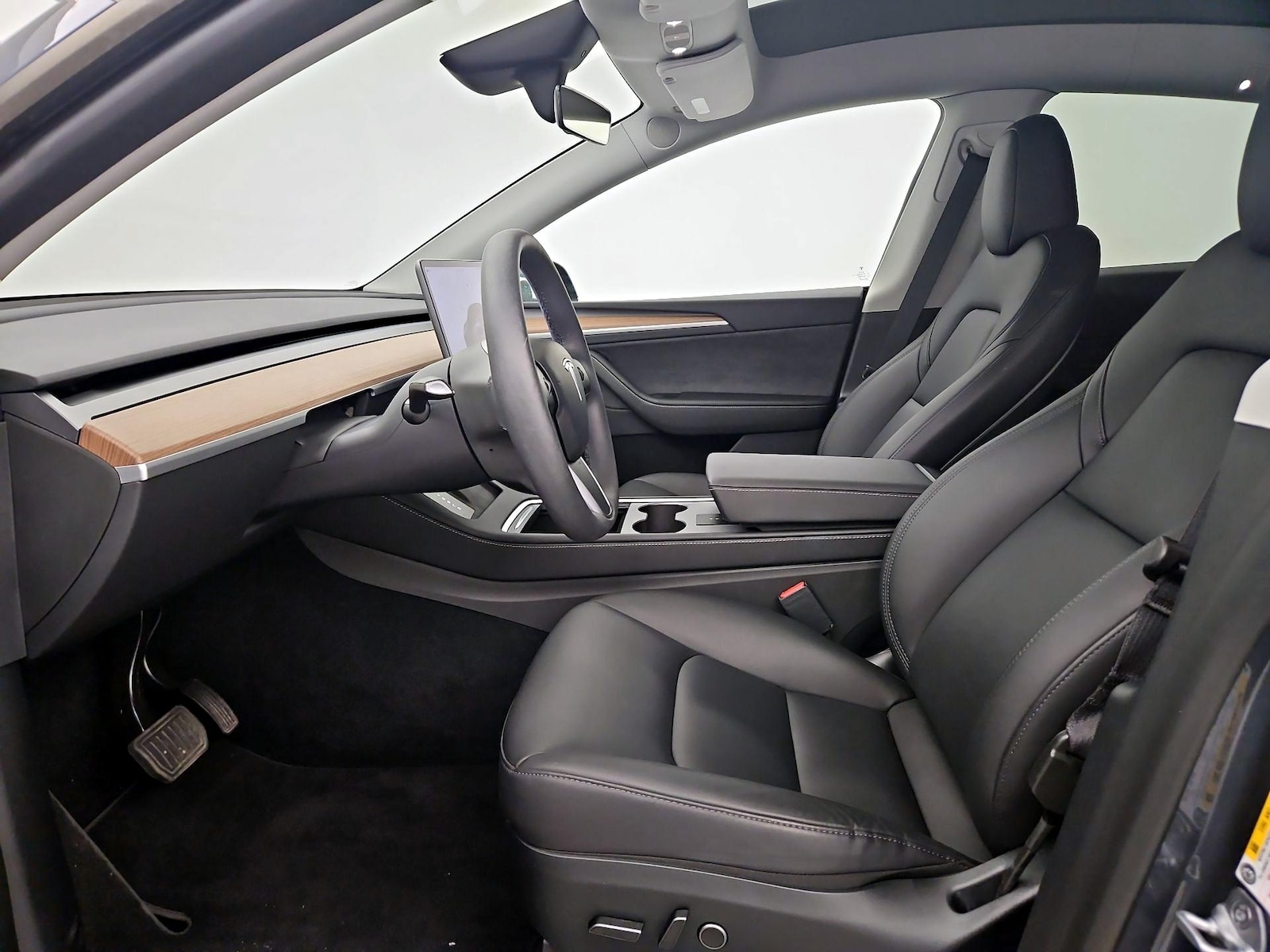 2023 Tesla Model Y Long Range - Photo 12