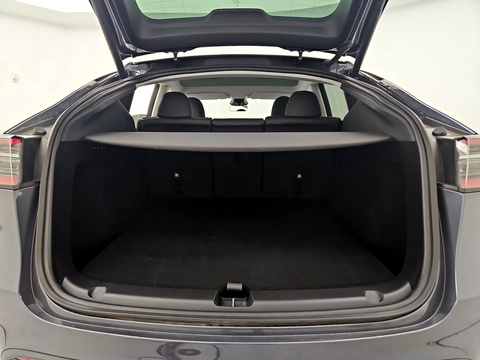 2023 Tesla Model Y Long Range - Photo 21