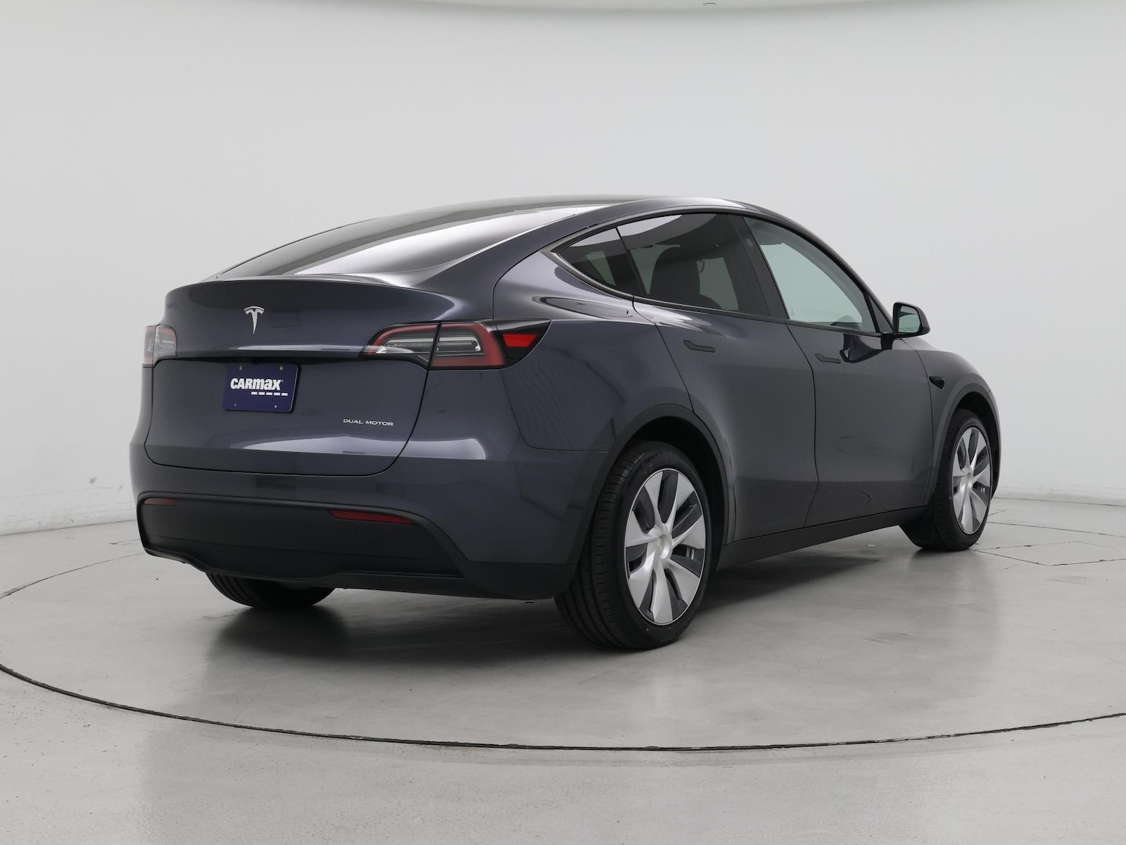 2023 Tesla Model Y Long Range - Photo 9