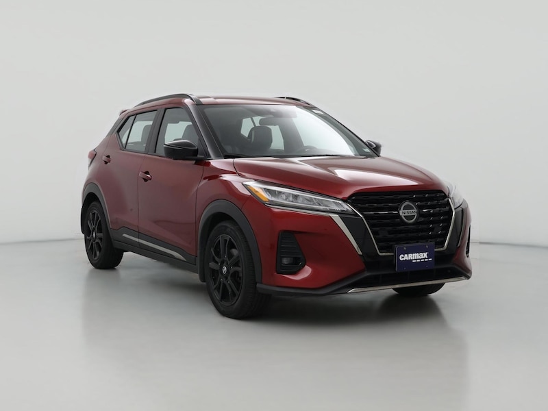2021 Nissan Kicks SR