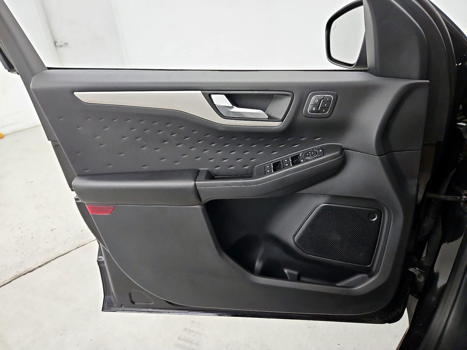 2020 Ford Escape SEL - Photo 13