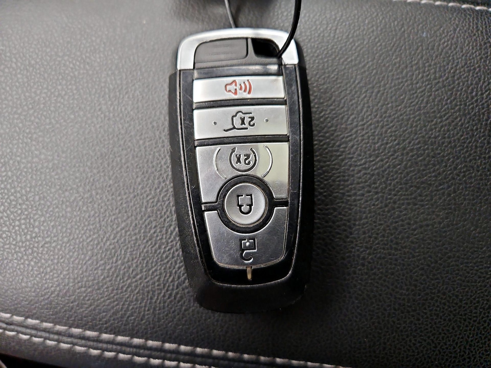 2020 Ford Escape SEL - Photo 25