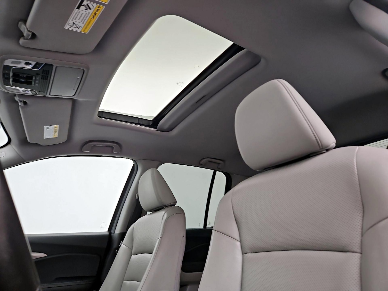 Sunroof(s) & Overhead Airbags