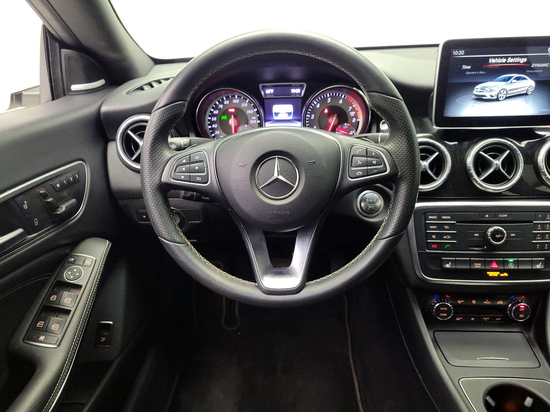 Thumbnail: 2016 Mercedes-Benz CLA - 10