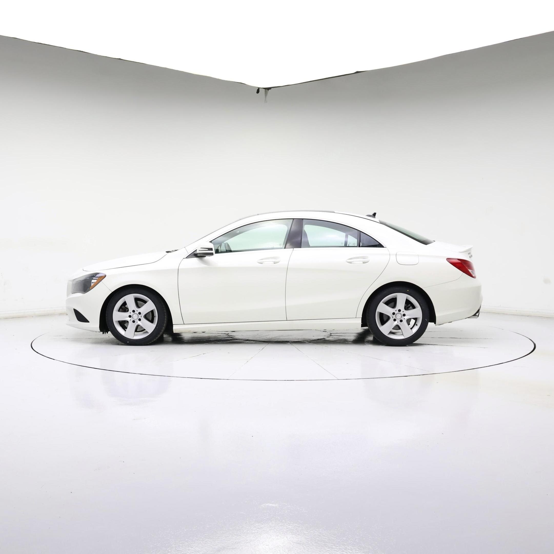 Thumbnail: 2016 Mercedes-Benz CLA - 3