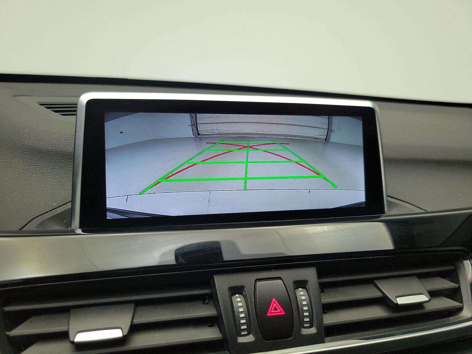 Thumbnail: 2016 BMW X1 - 15