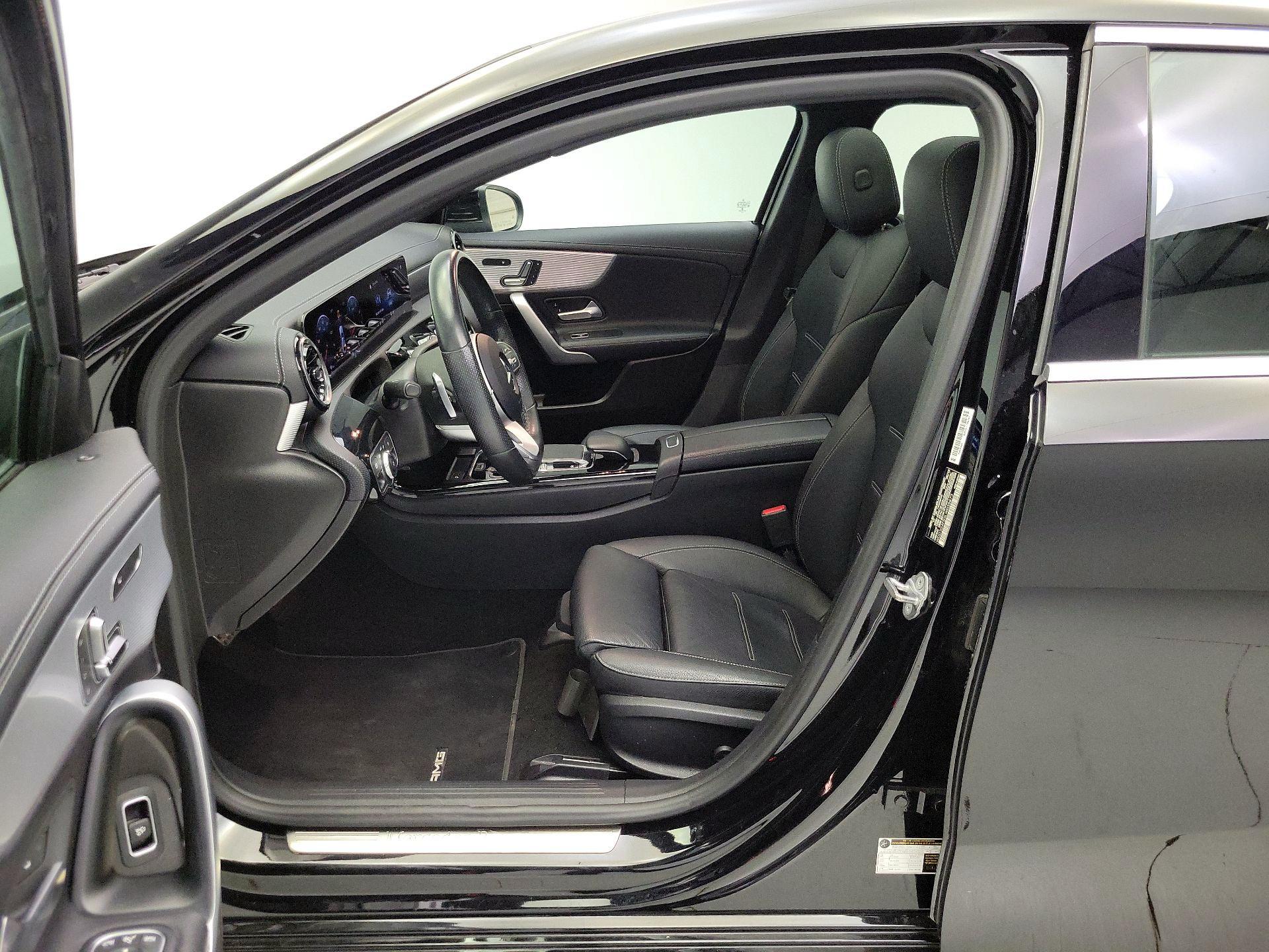 Thumbnail: 2020 Mercedes-Benz A-Class - 11