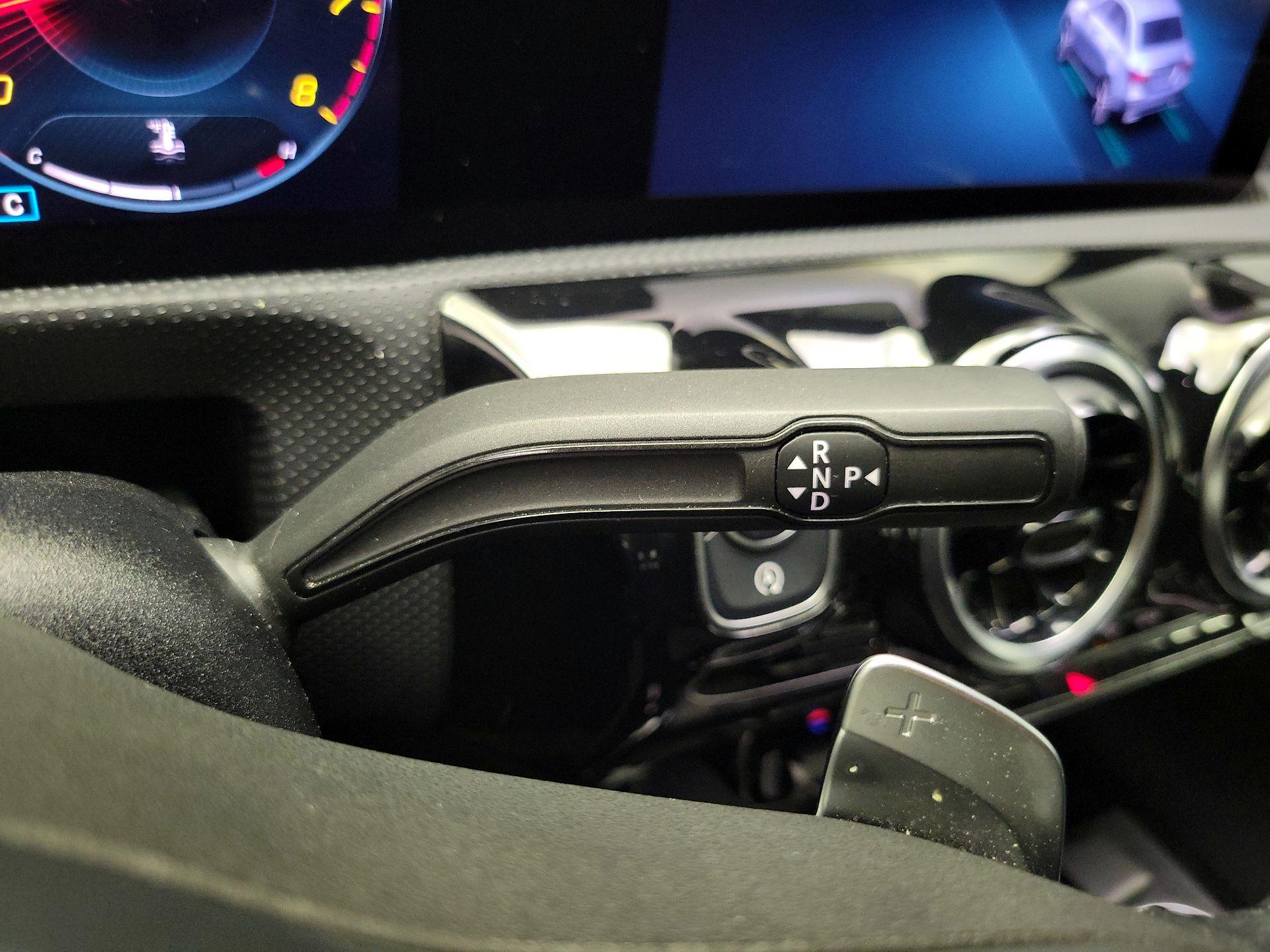 Thumbnail: 2020 Mercedes-Benz A-Class - 17