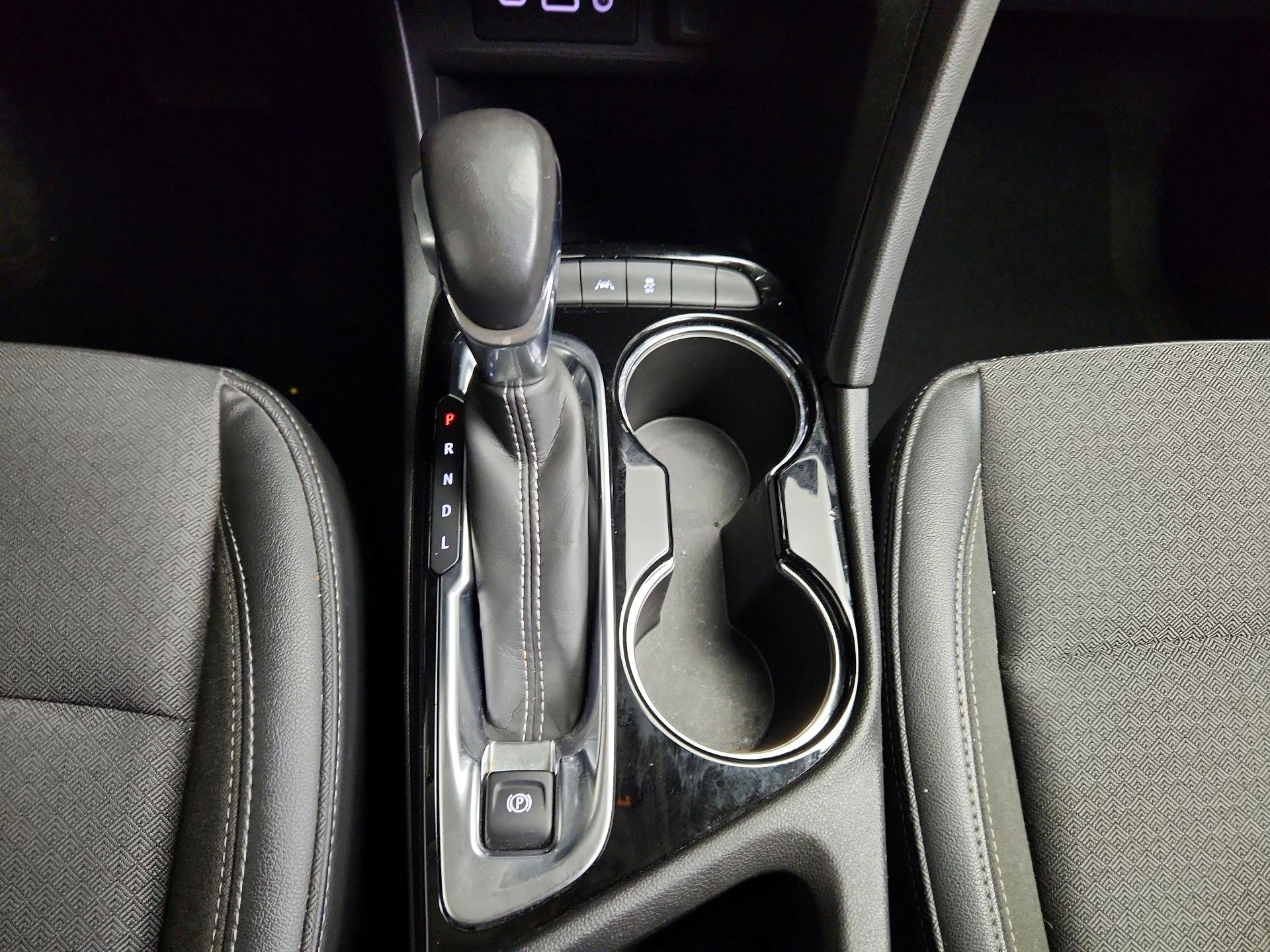 Thumbnail: 2021 Buick Encore GX - 17