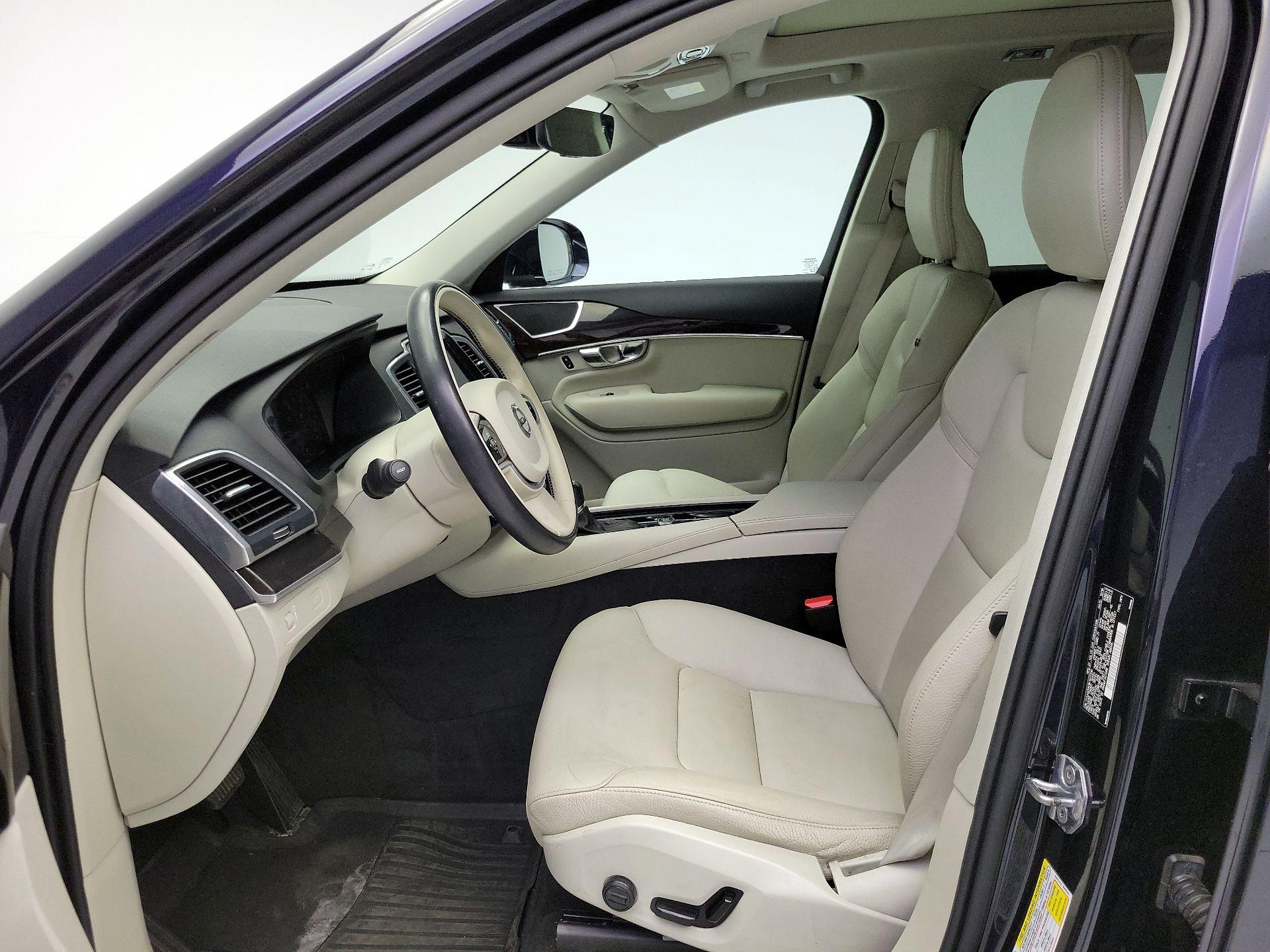 Thumbnail: 2019 Volvo XC90 - 11