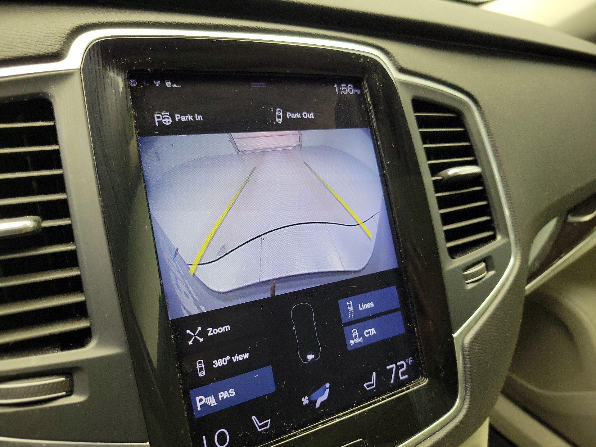 Thumbnail: 2019 Volvo XC90 - 14
