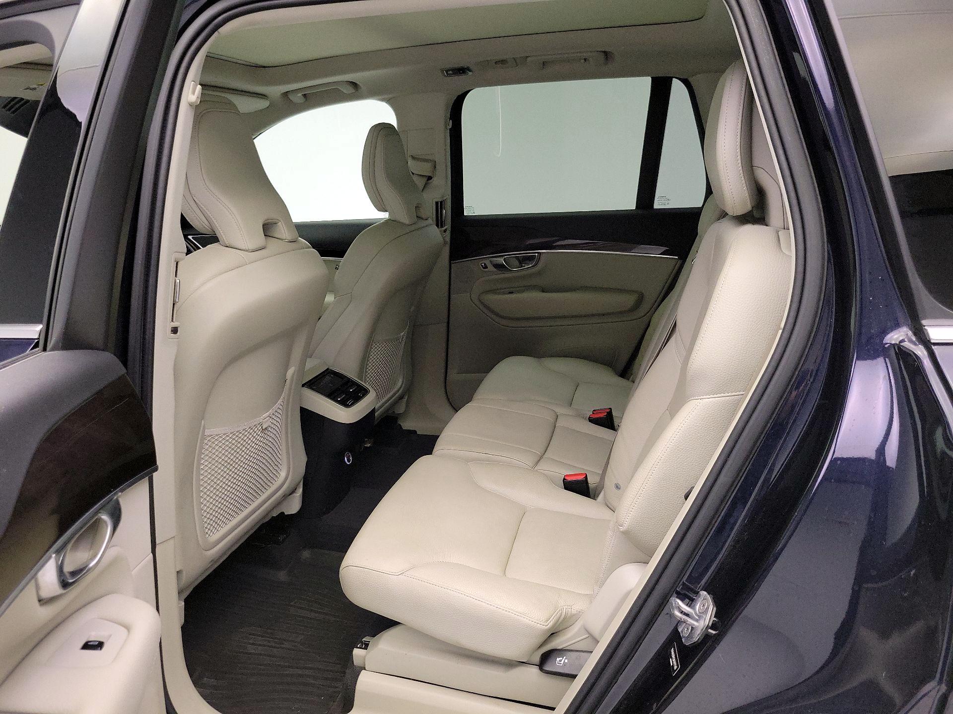 Thumbnail: 2019 Volvo XC90 - 20