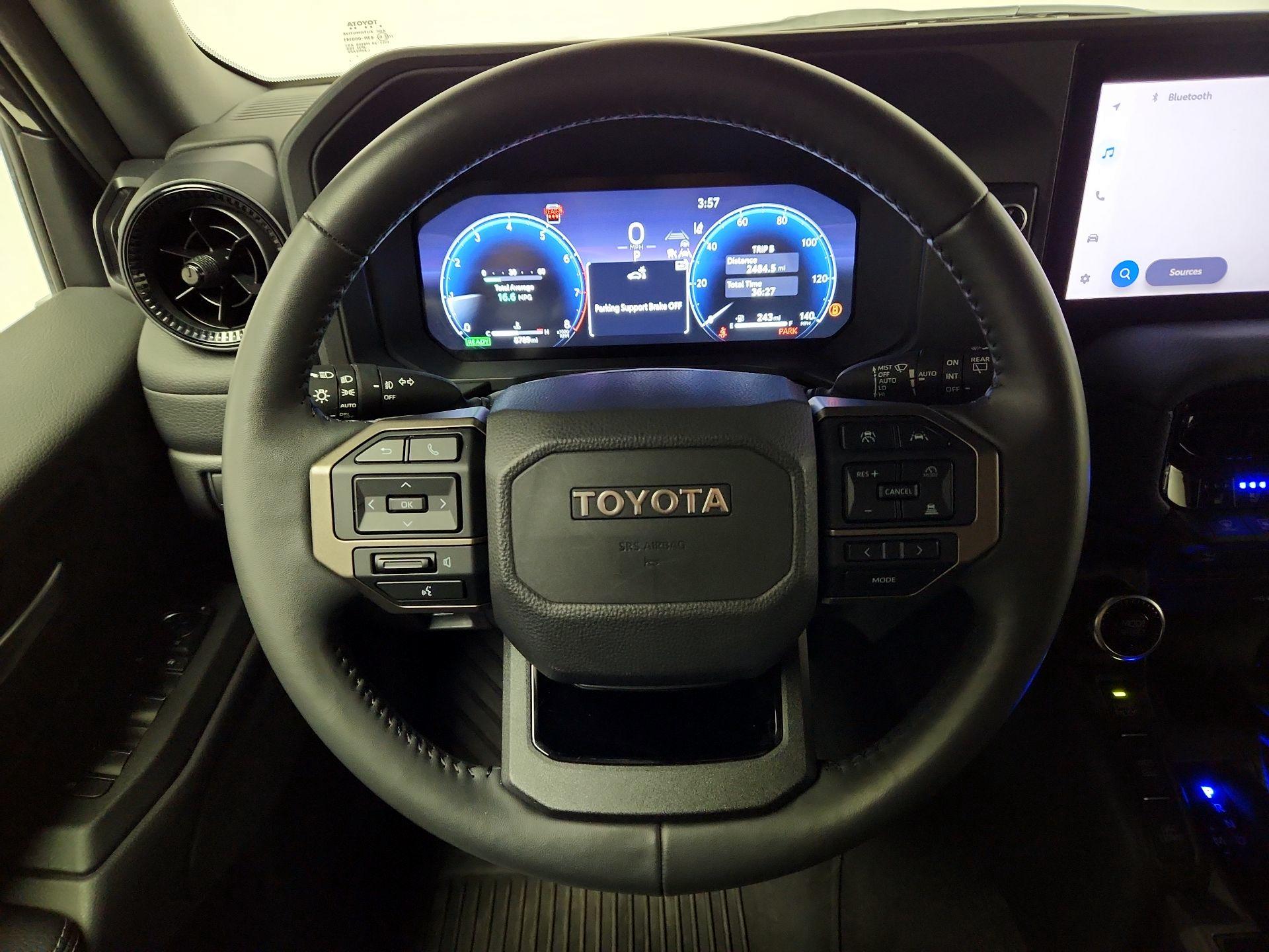 Thumbnail: 2025 Toyota Land Cruiser - 10